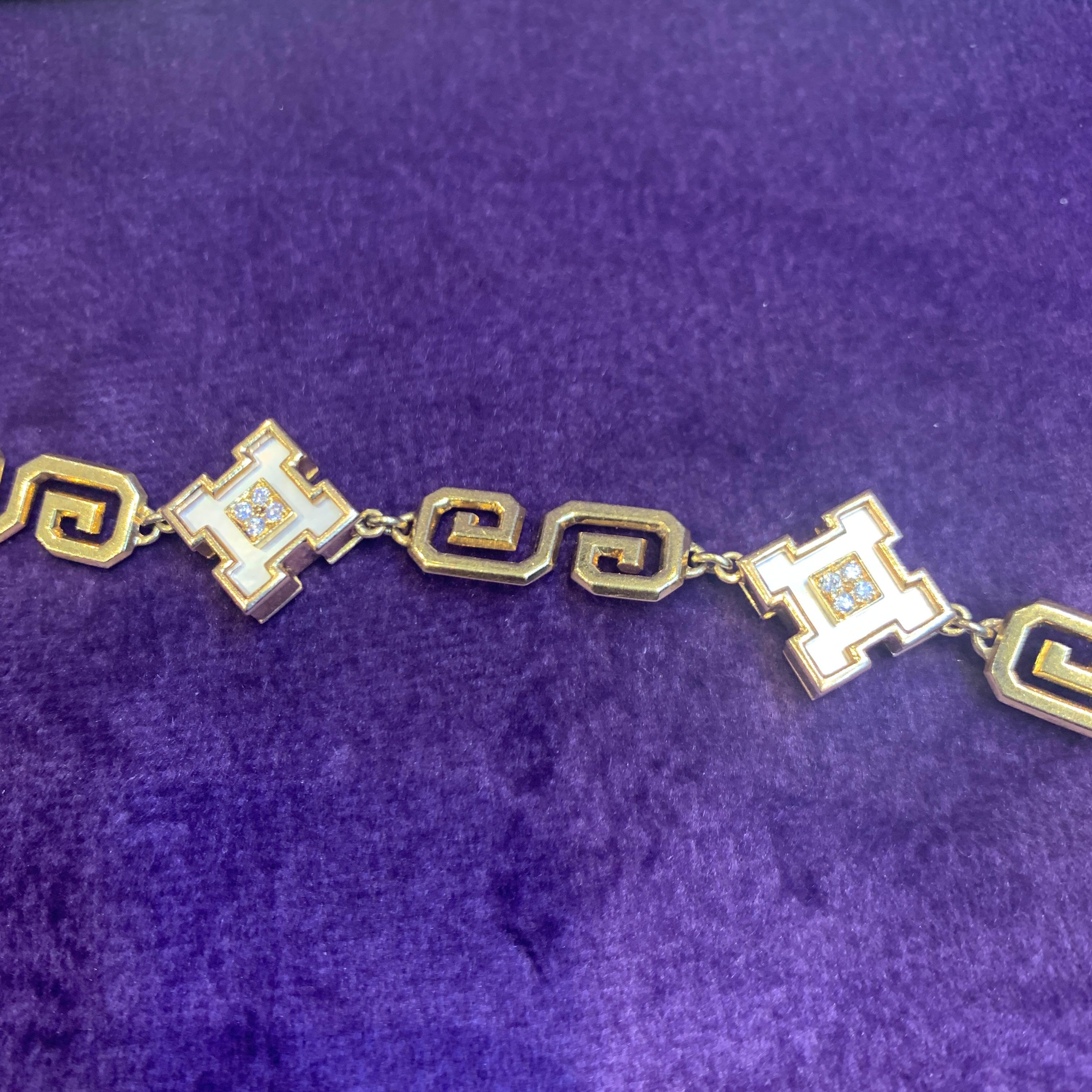 Iconic Bvlgari Sautoir Necklace For Sale 1