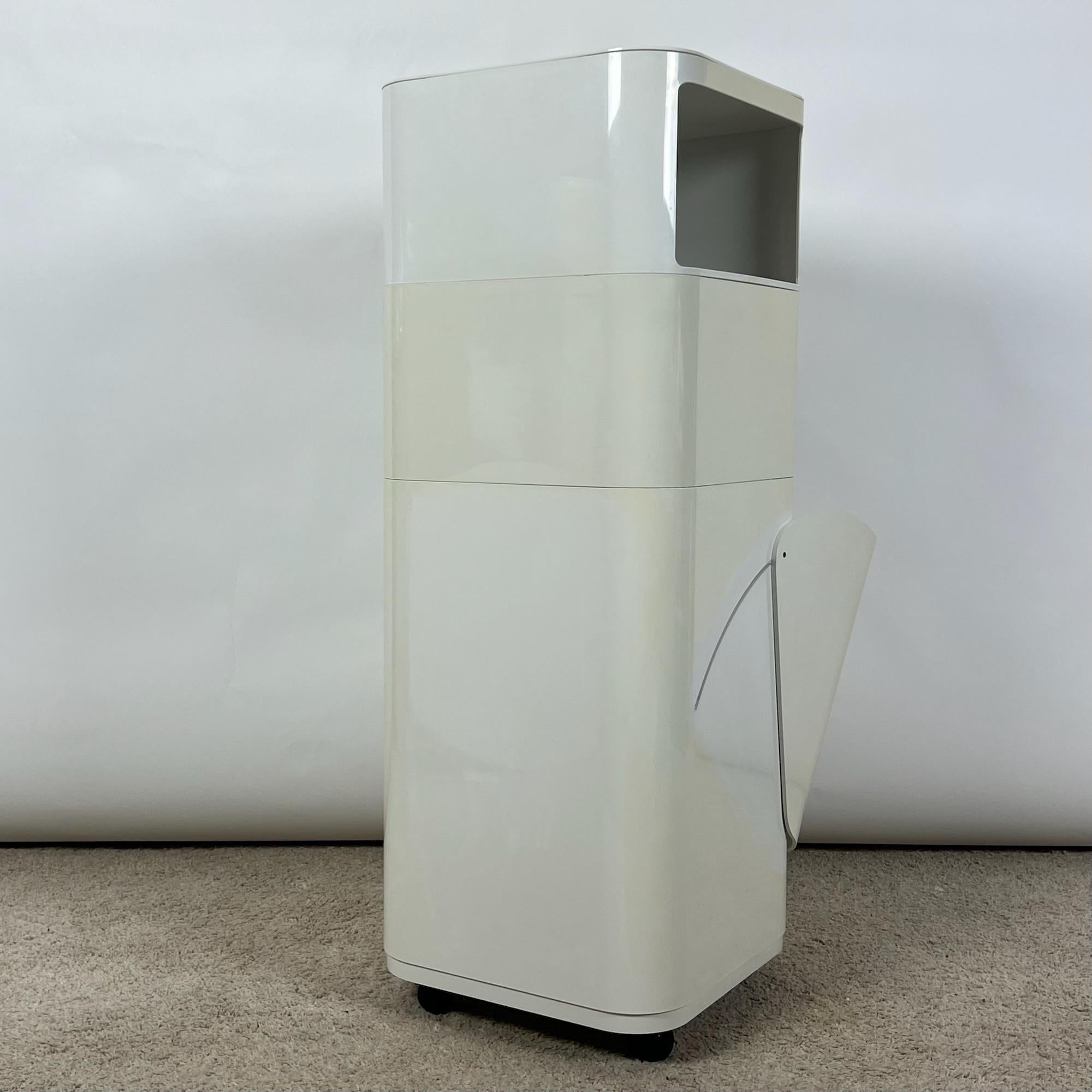 Space Age Iconic Cabinet Column with Laundry Bin Kartell 'Componibili' Anna Castelli, 60s For Sale