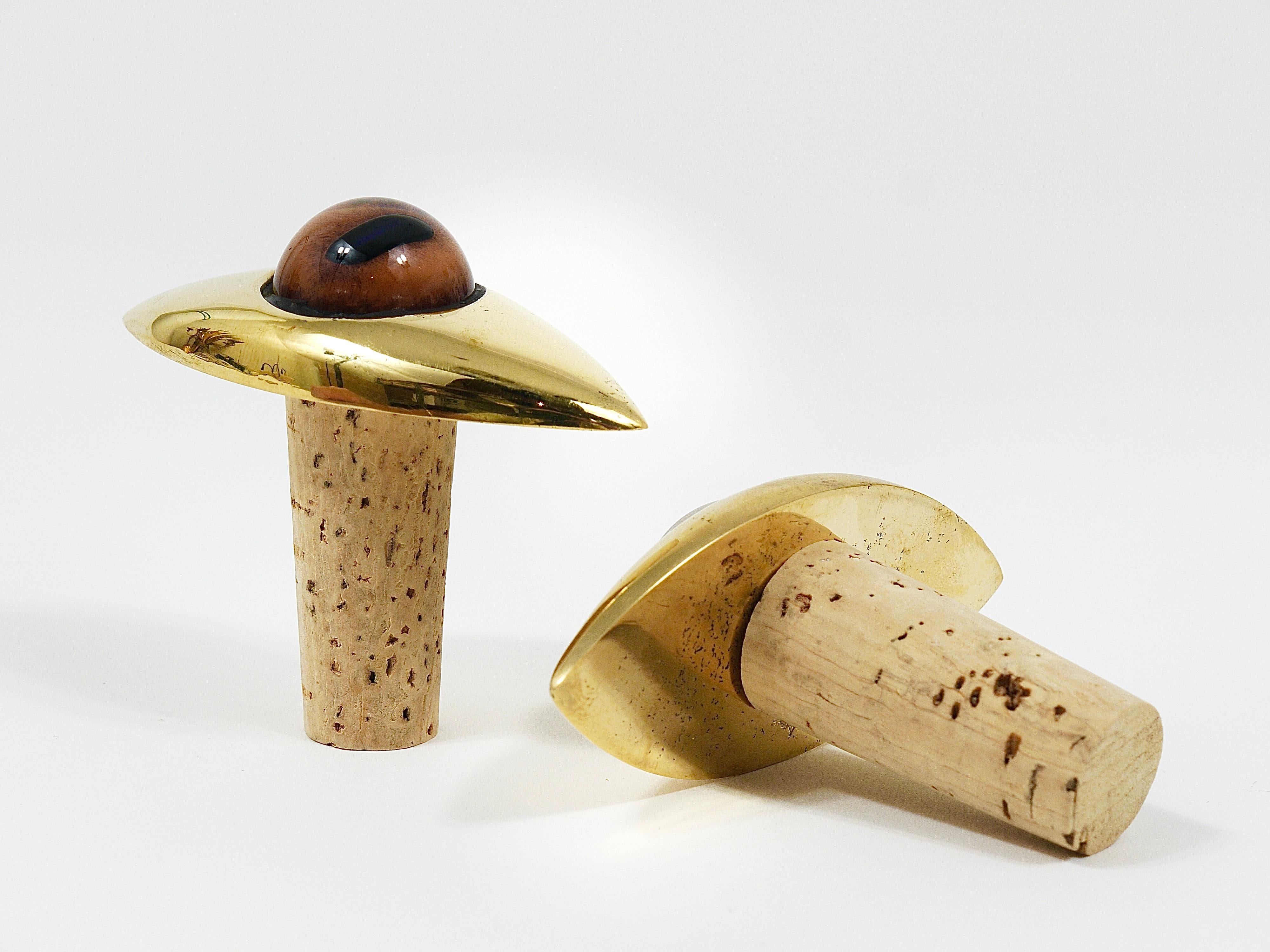 L'iconico tappo a occhio artigianale Carl Auböck #4538, sughero e ottone, Austria in vendita 5