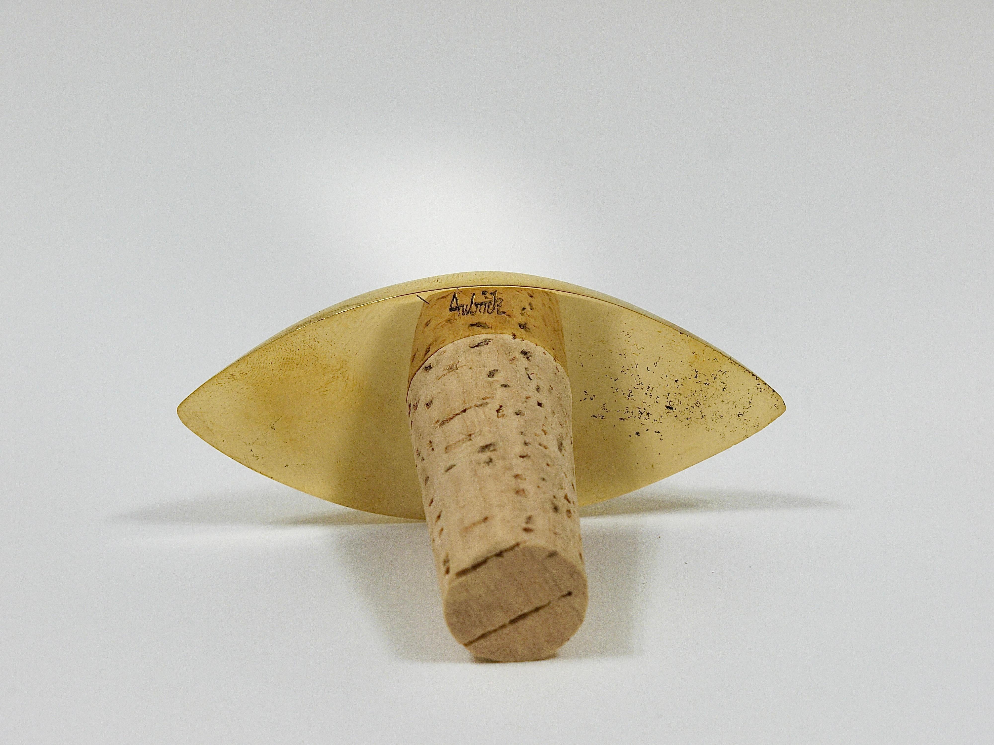 Ottone L'iconico tappo a occhio artigianale Carl Auböck #4538, sughero e ottone, Austria in vendita