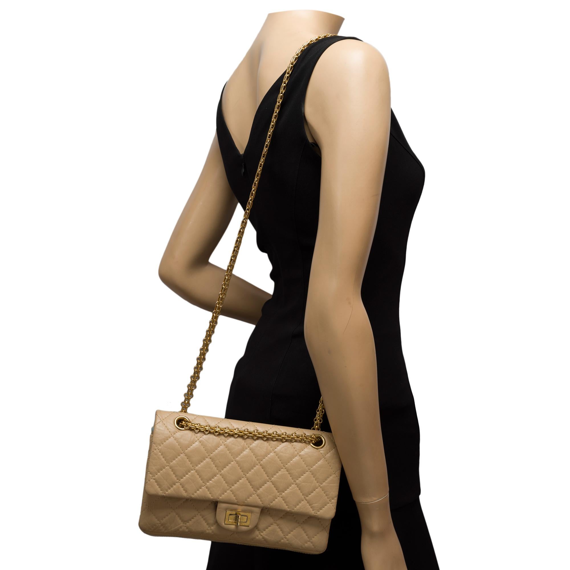 Iconic Chanel 2.55 double flap shoulder bag in aged beige quilted leather, GHW 9