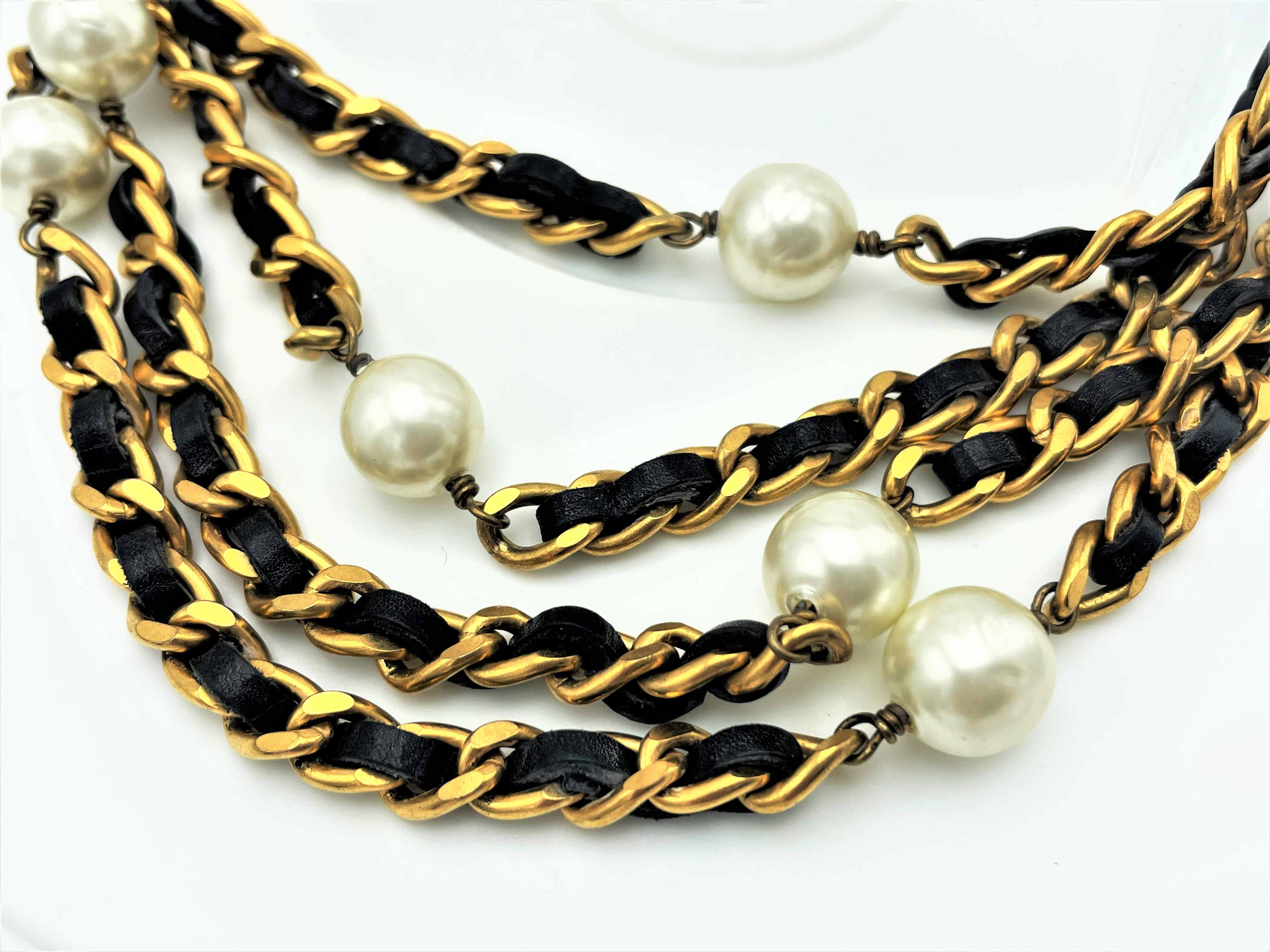 Iconic Chanel chain with leather woven throughout and Chanel pearls, 1990s 1