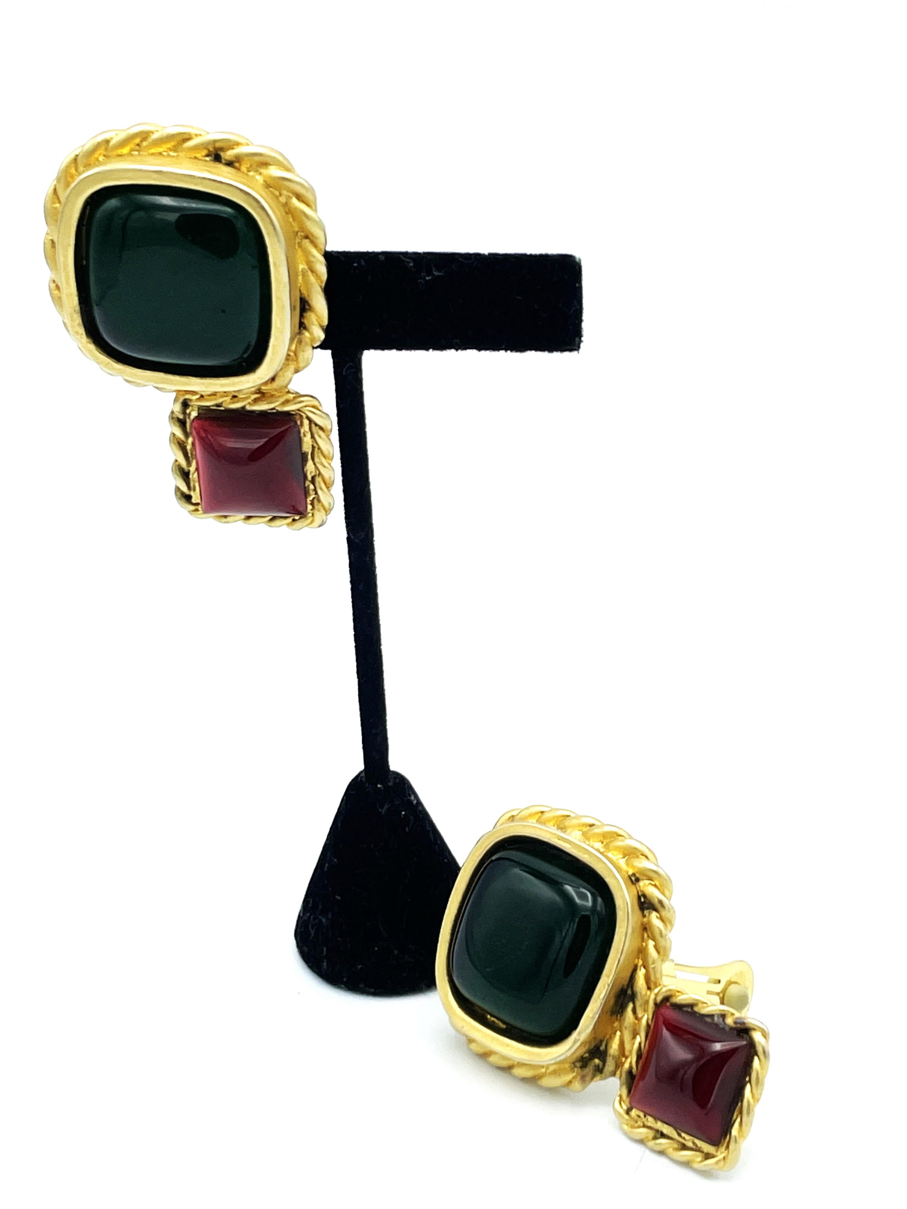 Uncut ICONIC CHANEL CLIP-ON EARRING green and red poured glass by Gripoix, Resin 1990s For Sale