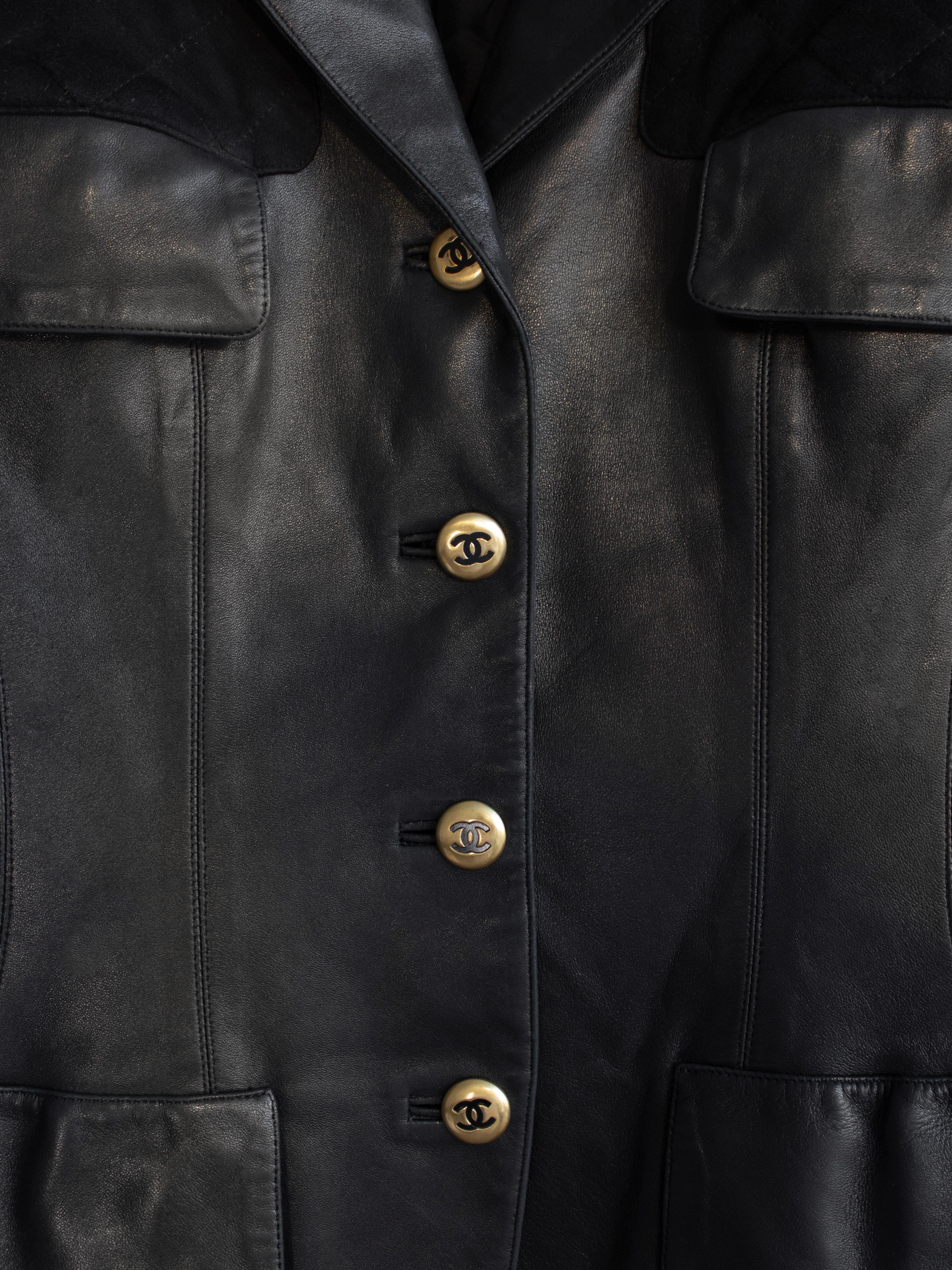 Iconic Chanel Vintage F/W 1992 Black Gold CC Lambskin Leather Suede Jacket 5