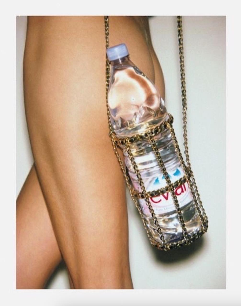 Iconic Chanel Vintage Fall 1994 Gold Metal Chain Black 94A Water Bottle Holder For Sale 8