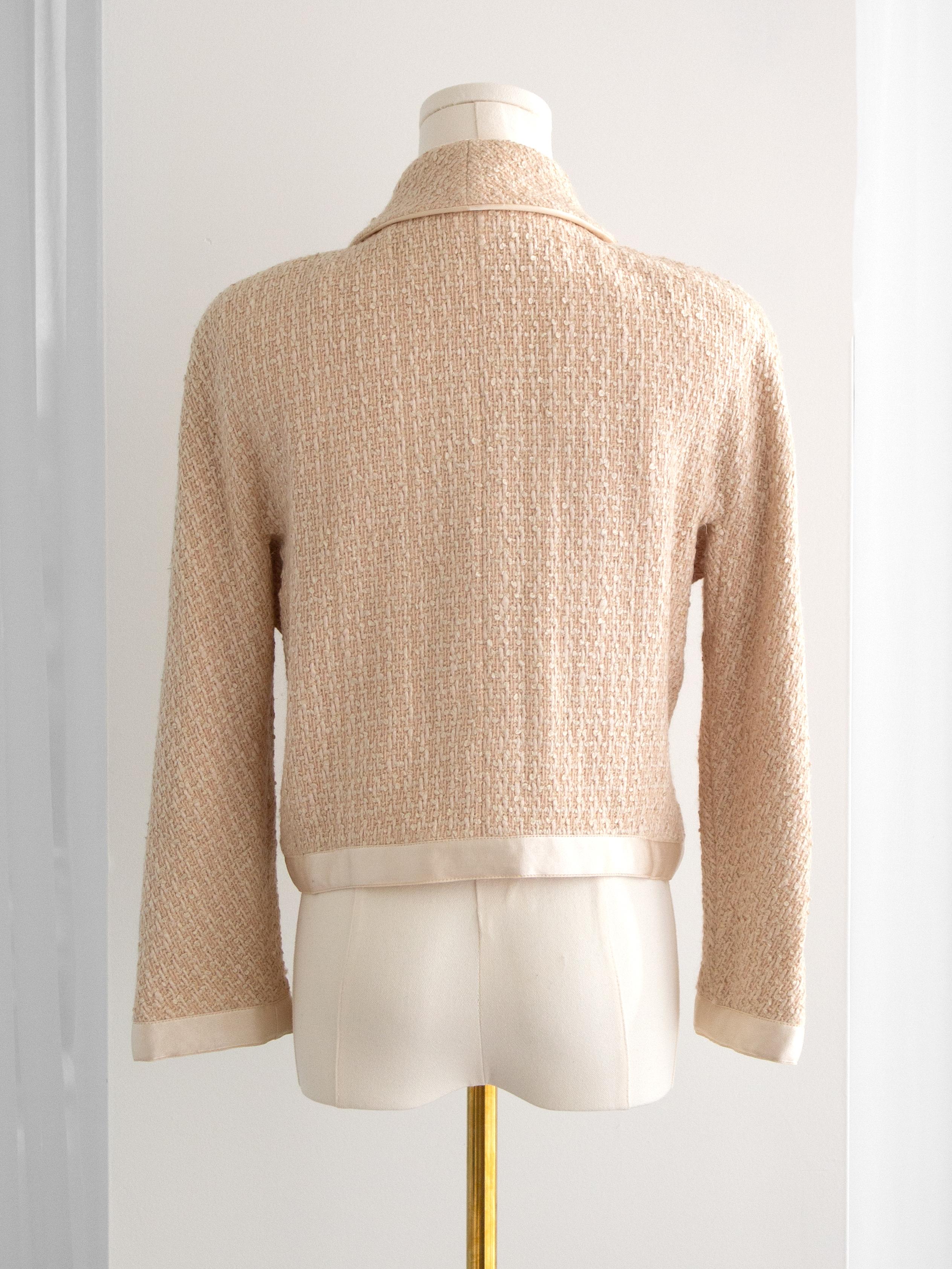 Women's Iconic Chanel Vintage S/S 1990 Pink Ecru Satin Tweed Gold CC Cropped Jacket For Sale