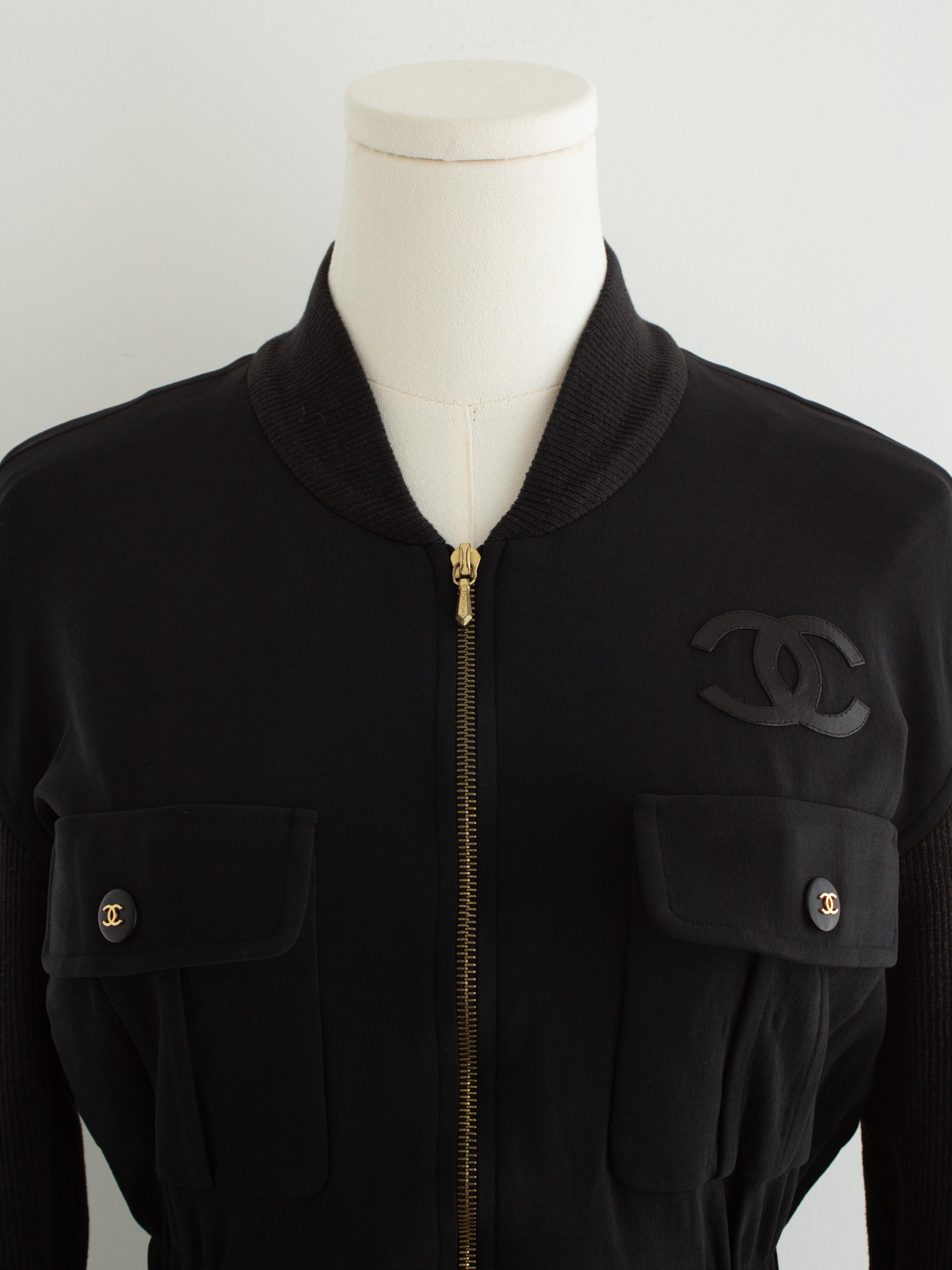 Iconic Chanel Vintage S/S 1992 Karl Black CC Knit Zip Mini 90s Dress For Sale 1