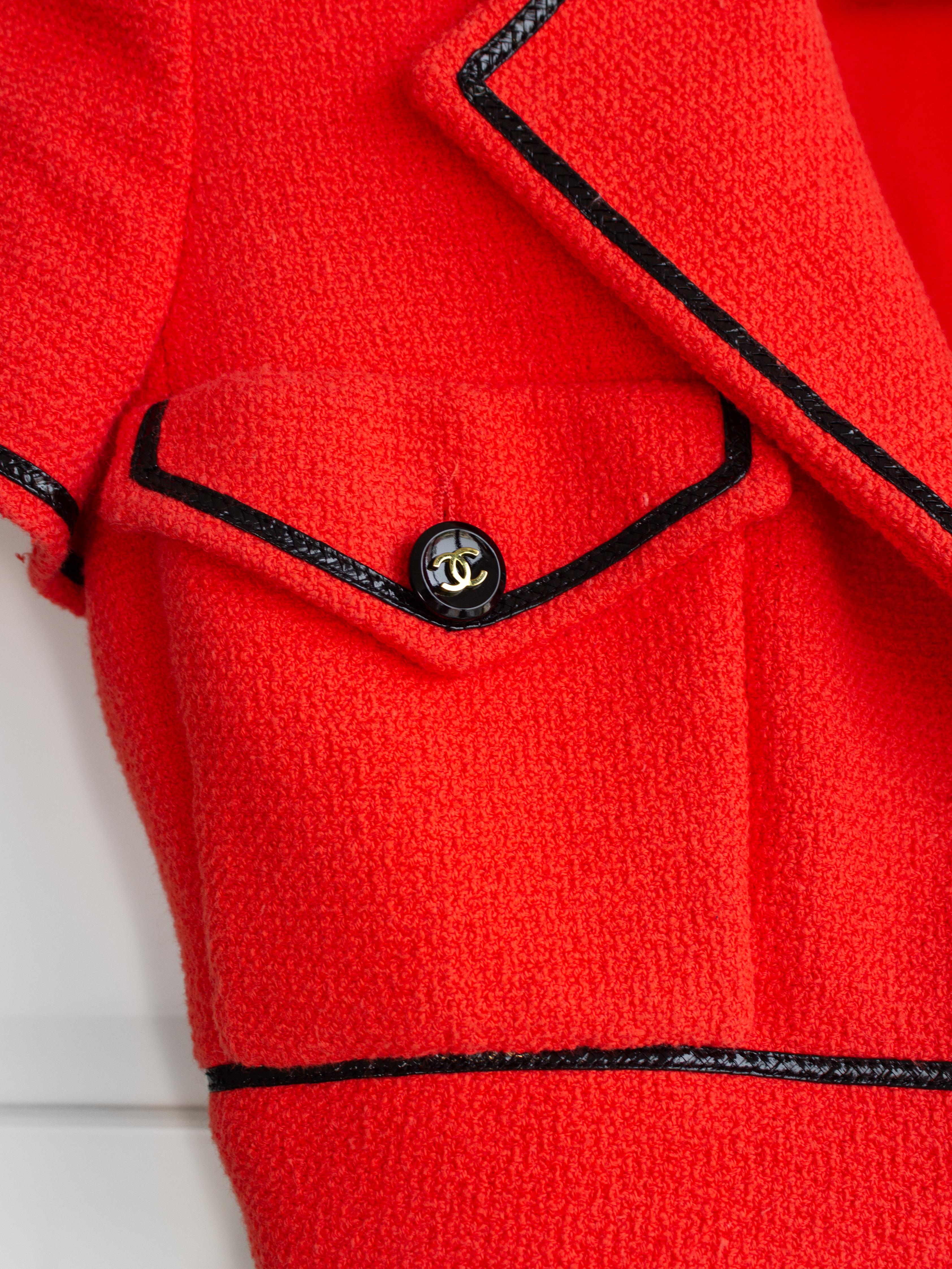 Iconic Chanel Vintage S/S 1995 Barbie Cropped Red Black 95P Jacket Corset Skirt  4