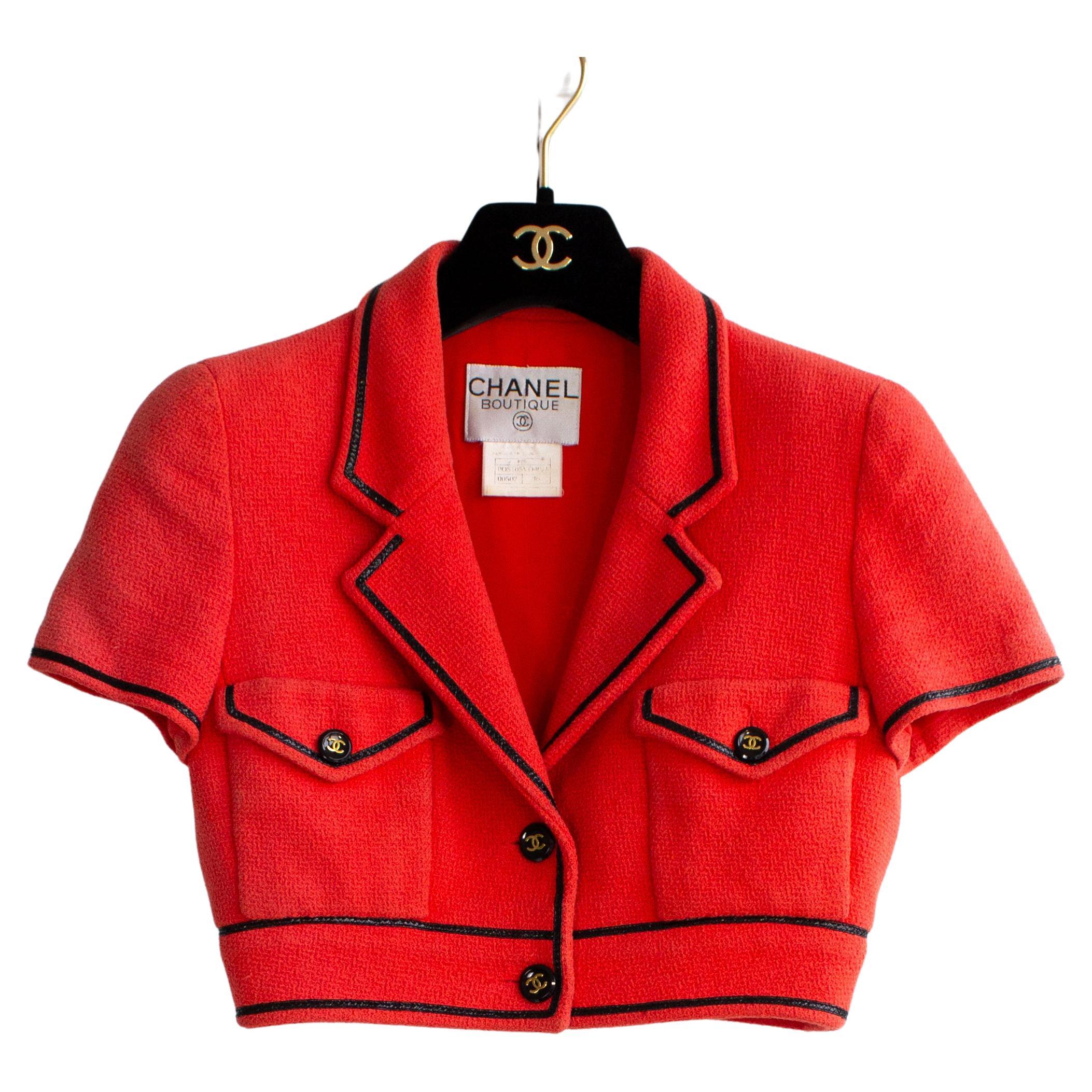 Iconic Chanel Vintage S/S1995 Barbie Cropped Red Black 95P Jacket  For Sale