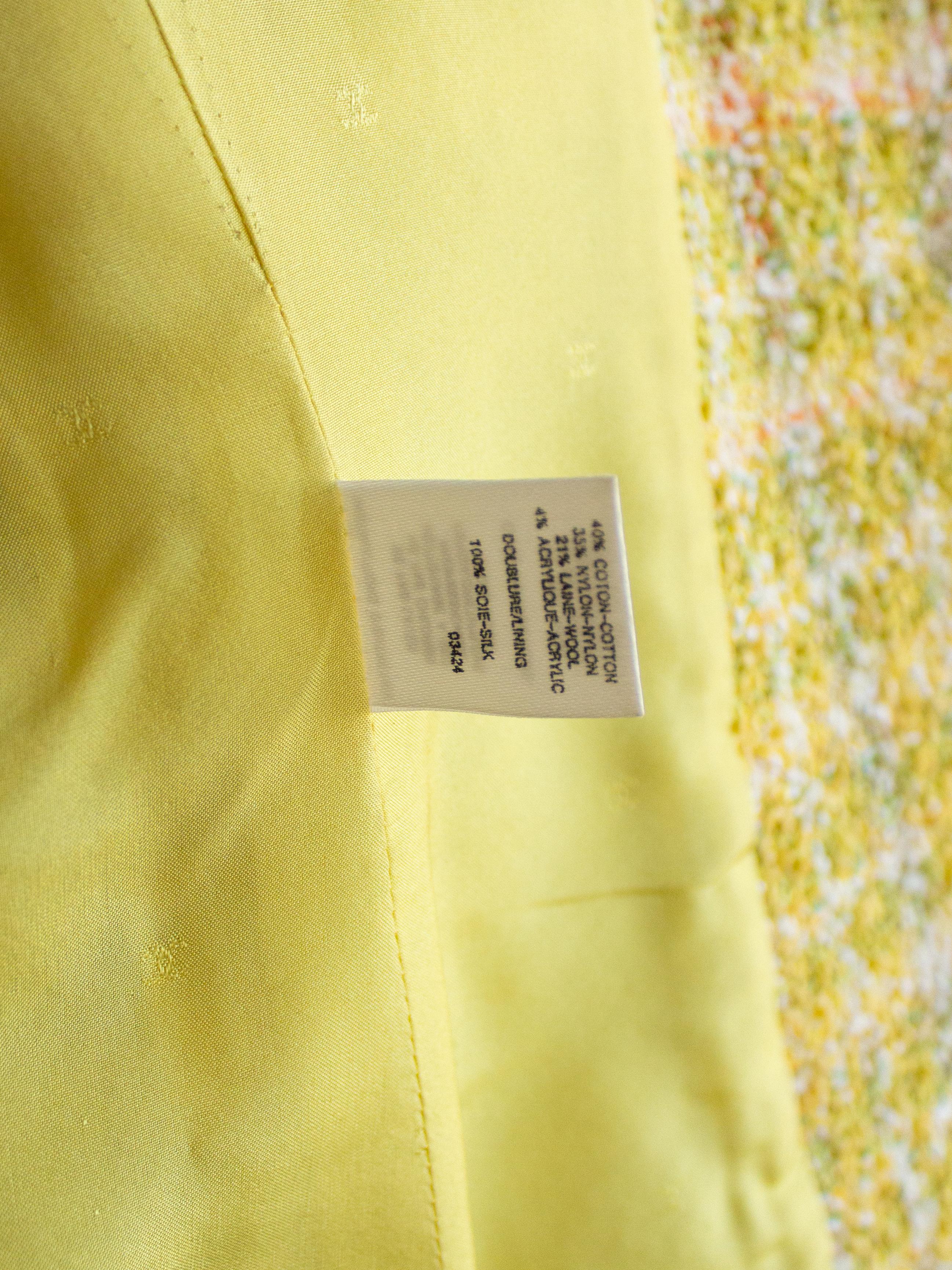 Iconic Chanel Vintage Spring 1994 Yellow Tweed Bra Shorts Jacket 94P Suit 4