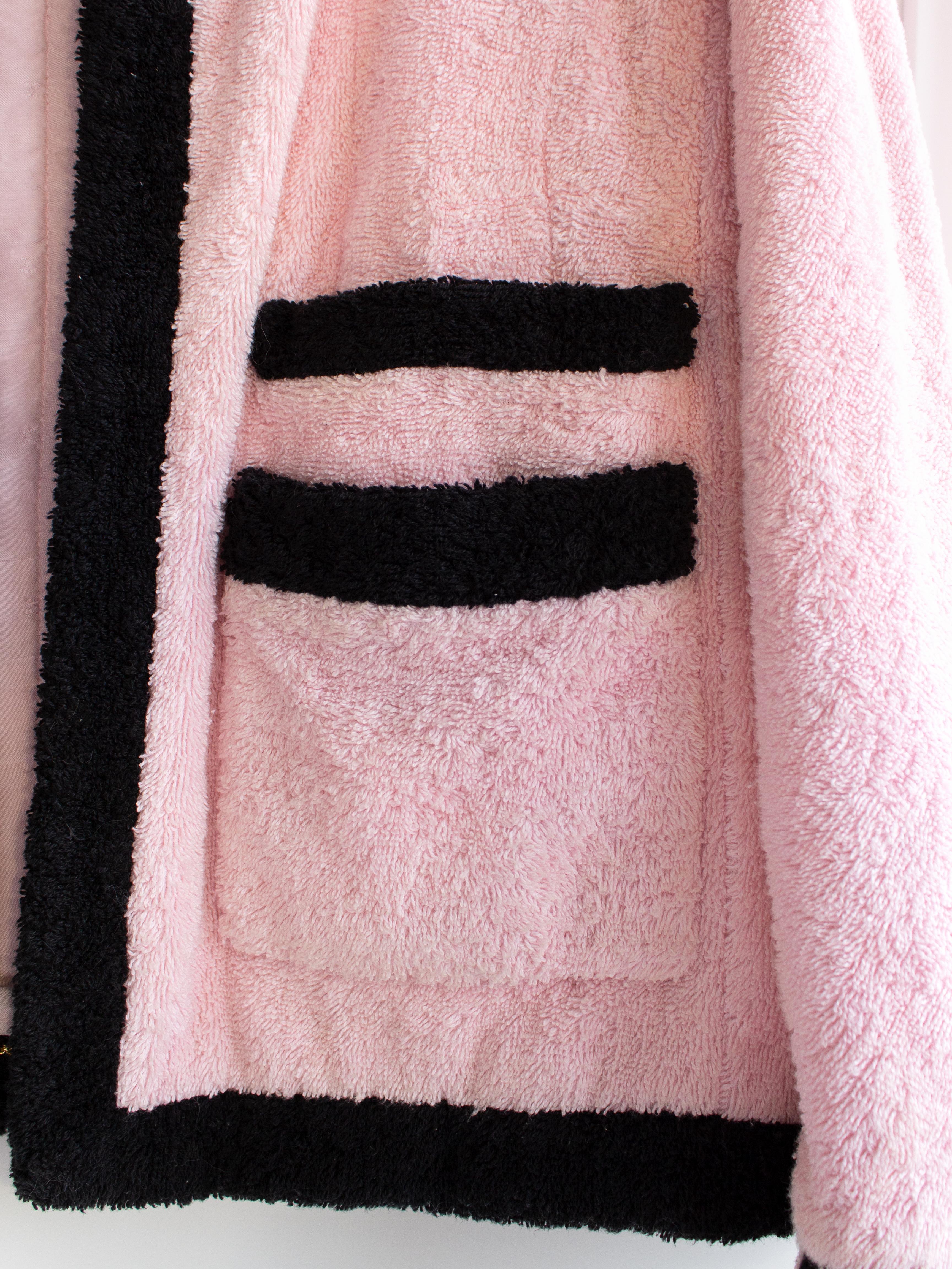 Iconic Chanel Vintage Spring/Summer 1992 Pink Black Terry Jacket 6
