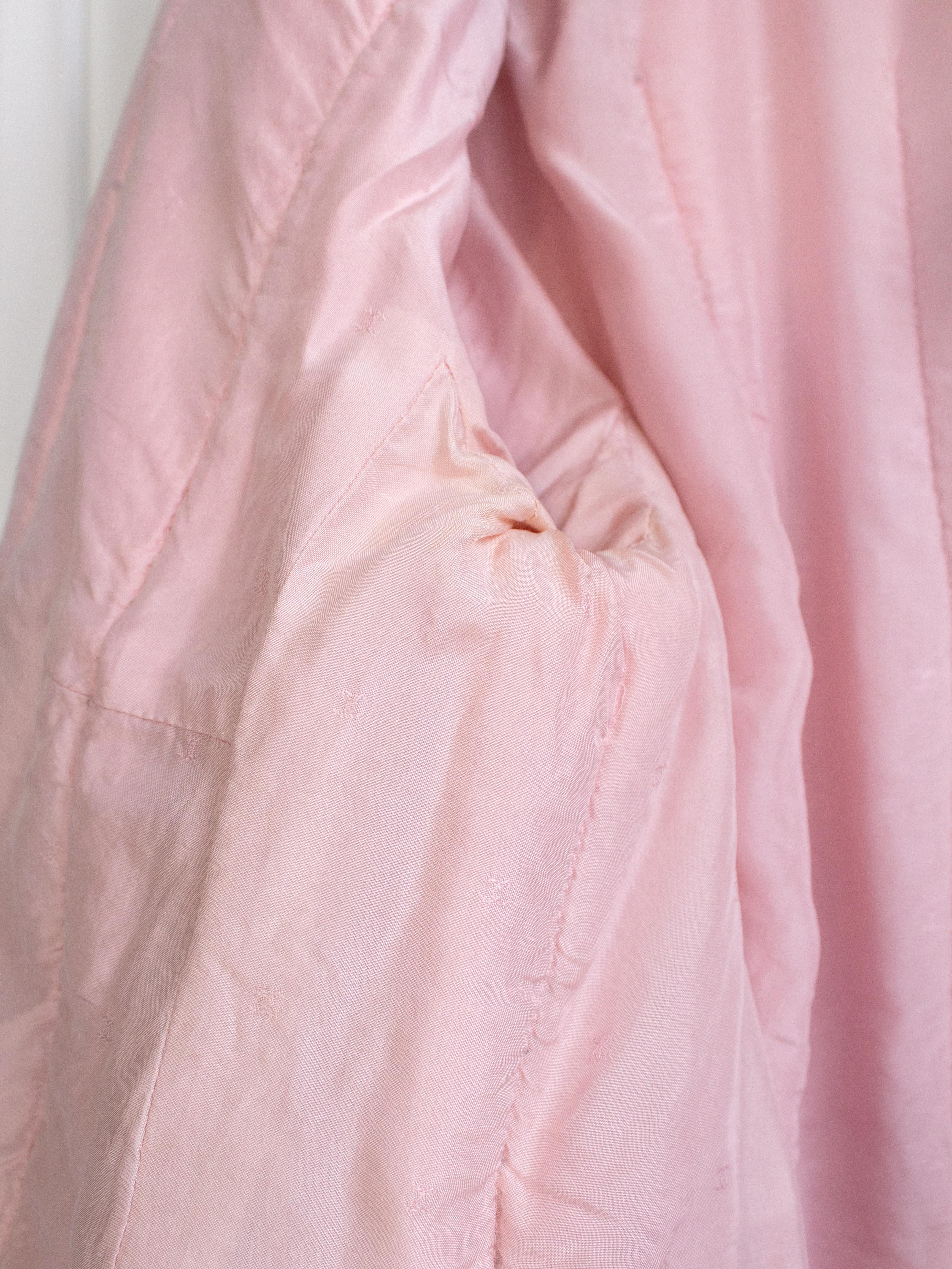 Iconic Chanel Vintage Spring/Summer 1992 Pink Black Terry Jacket 10