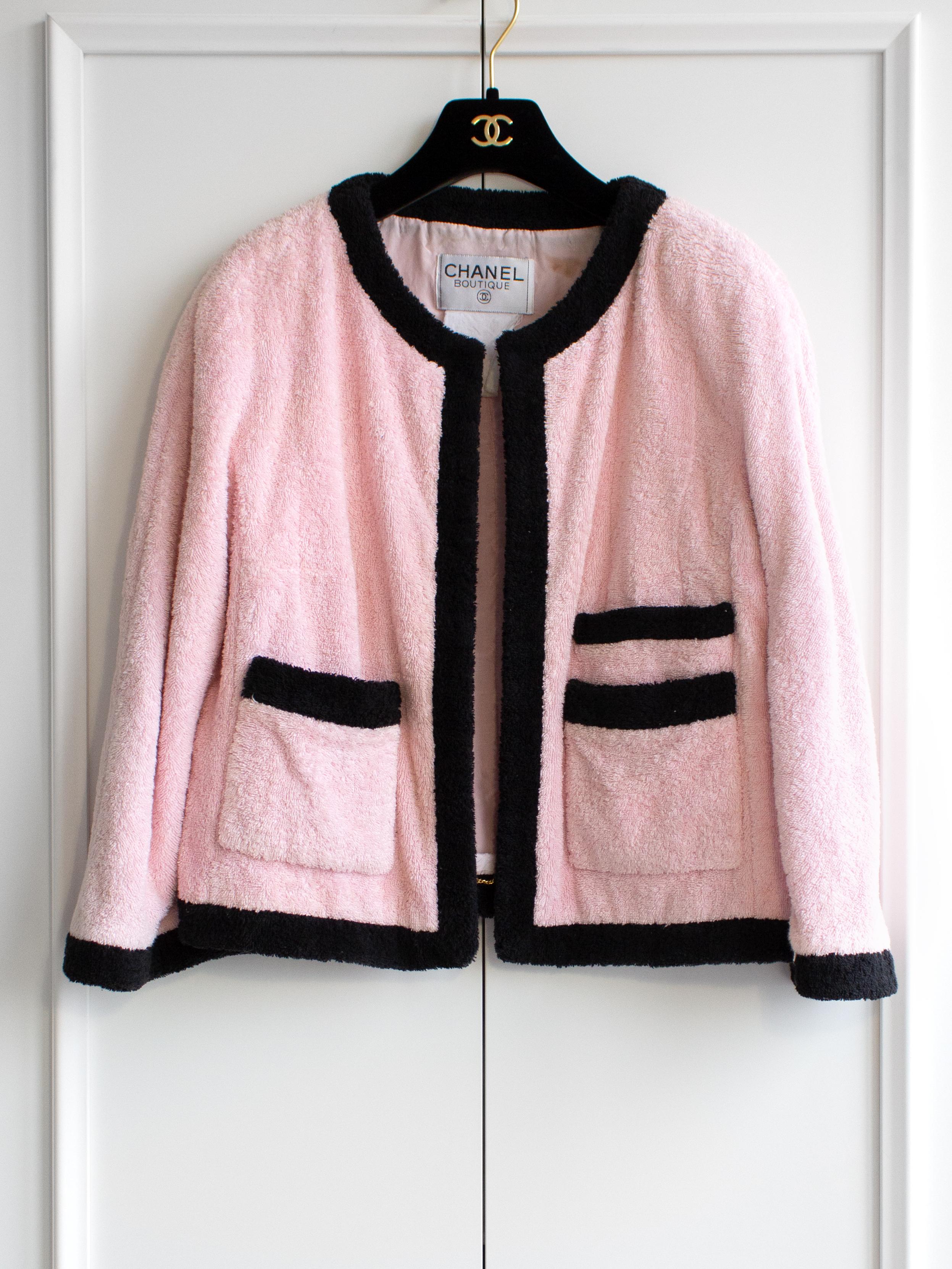 Iconic Chanel Vintage Spring/Summer 1992 Pink Black Terry Jacket 3