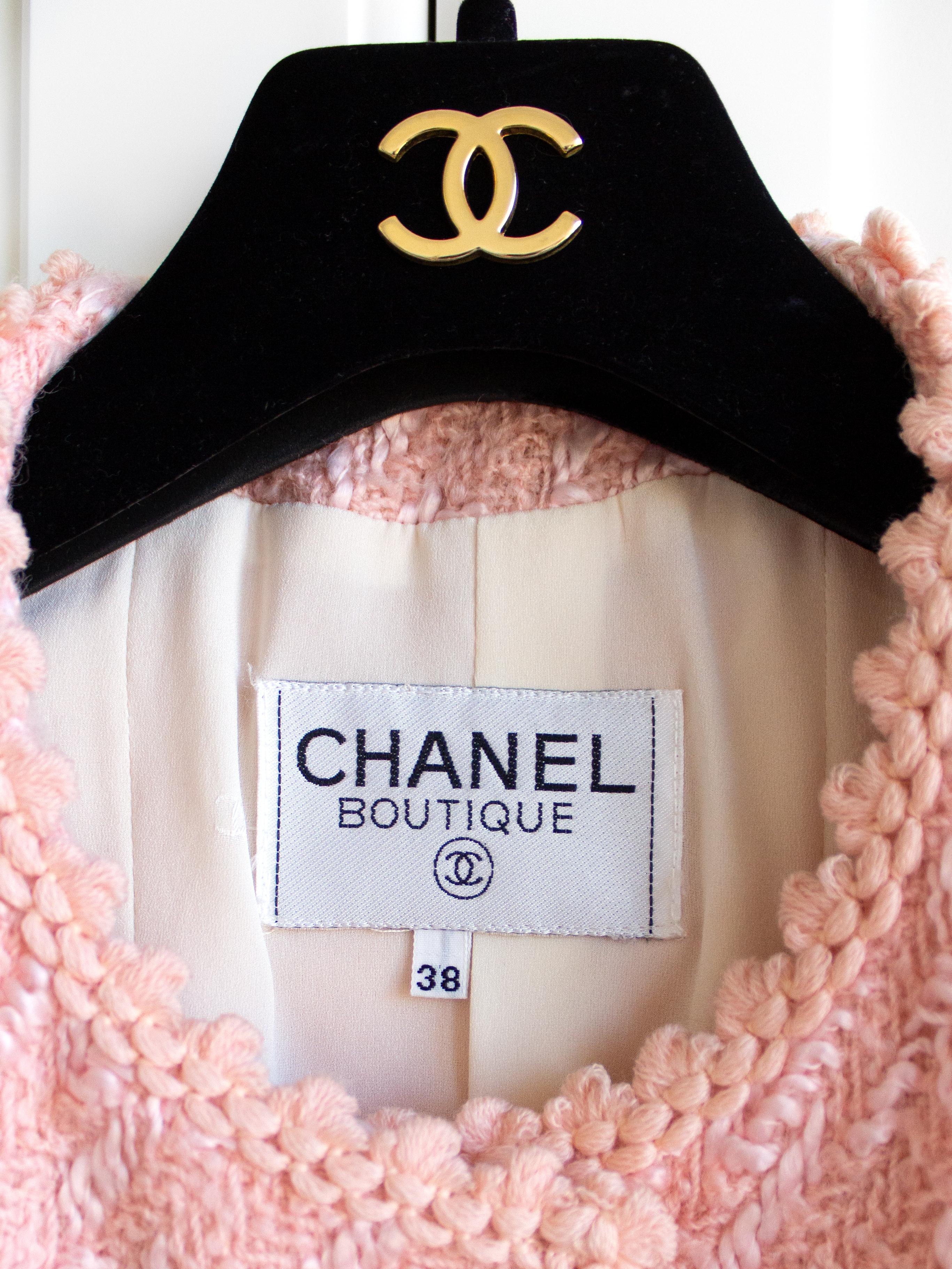 Iconic Chanel Vintage Spring/Summer 1993 Runway Pink Fantasy Tweed 93P Jacket In Good Condition In Jersey City, NJ