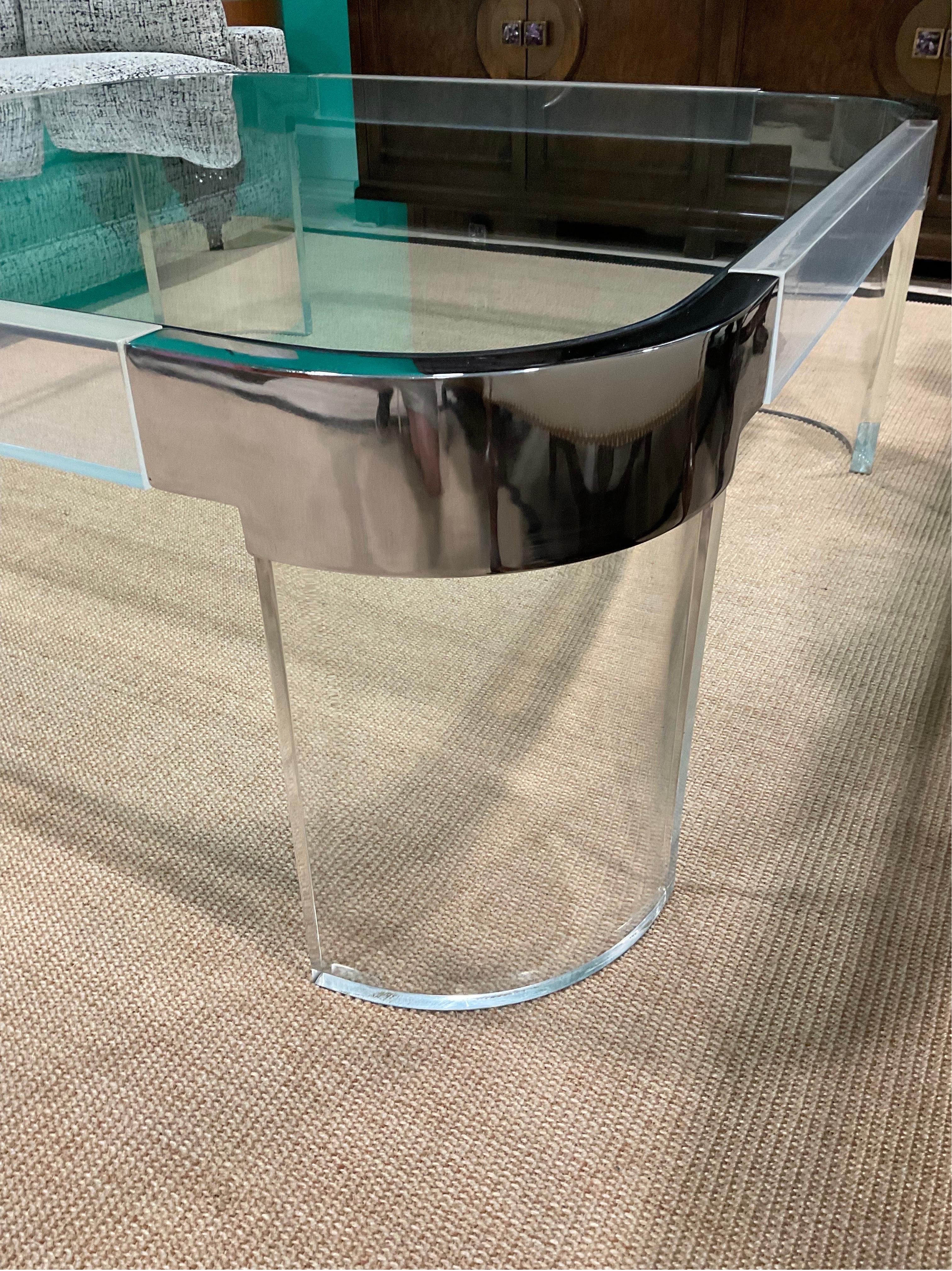 Iconic Charles Hollis Jones Chrome and Lucite Waterfall Coffee Table In Good Condition For Sale In Hartville, OH