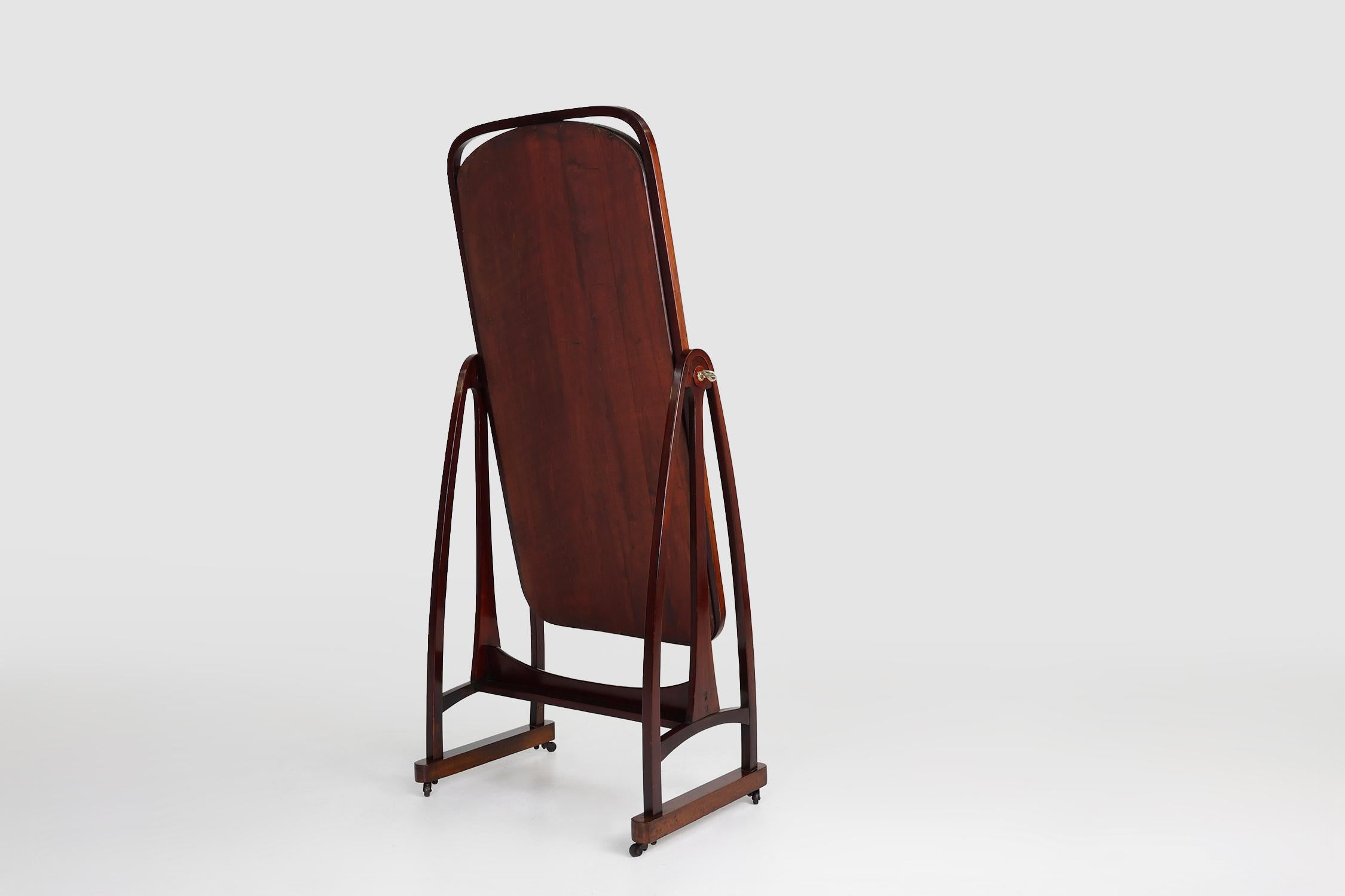 Iconique miroir chevalière modèle 9954 de Thonet, Autriche, vers 1904 en vente 7