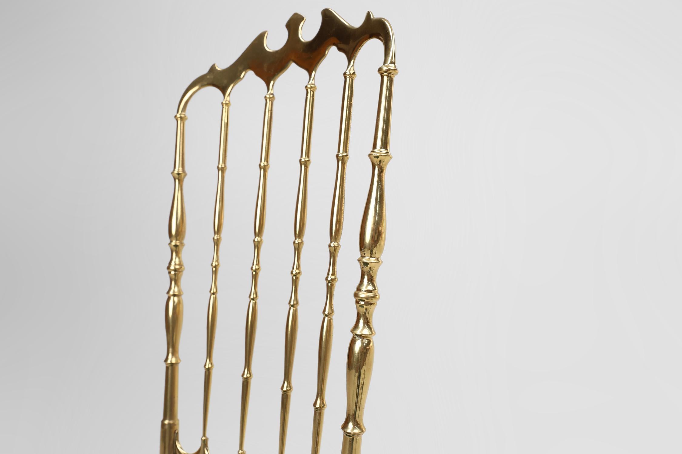 Italian Iconic Chiavari chair by Giuseppe Gaetano Descalzi, Italy 1970s For Sale