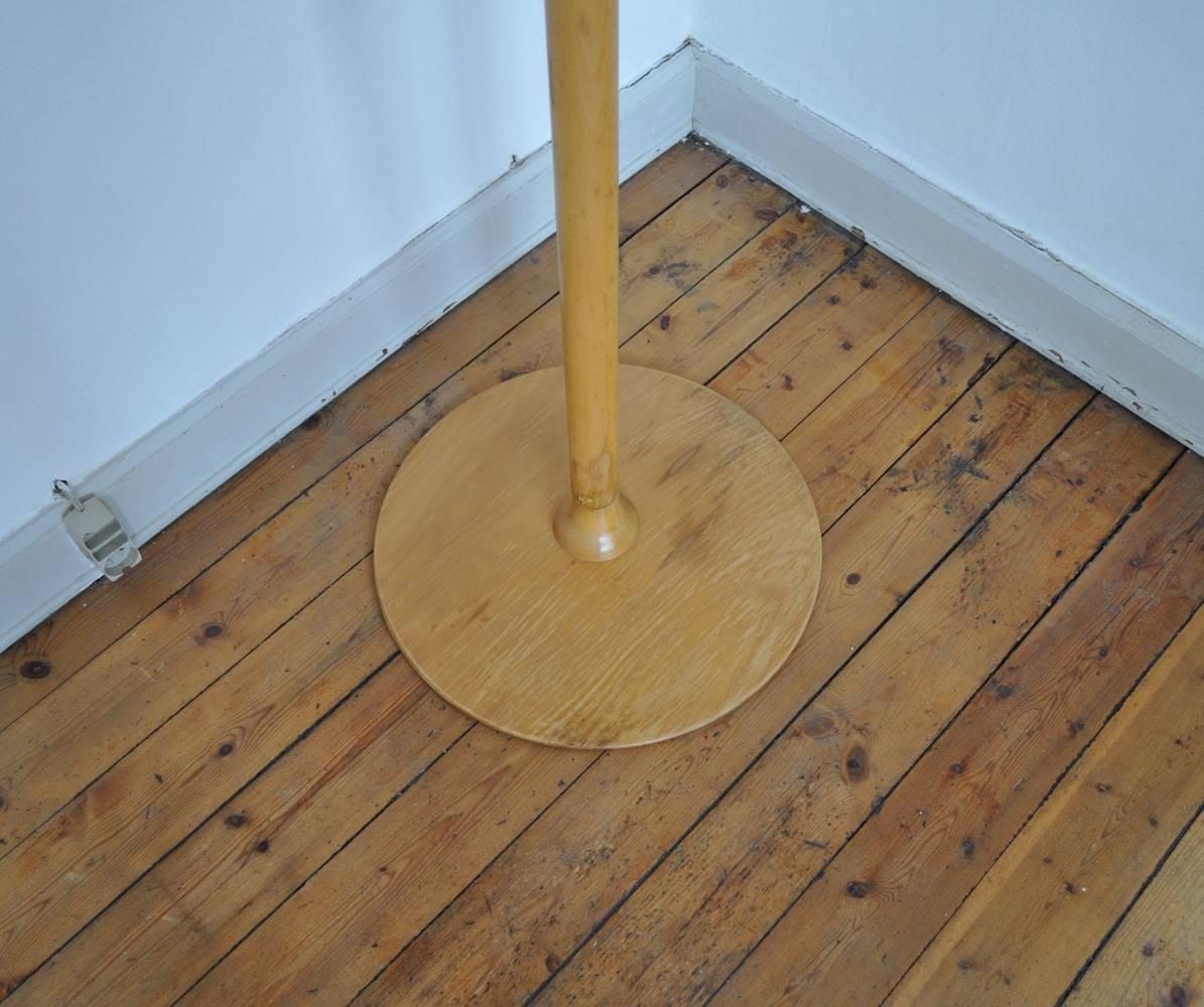 Porte-manteaux et porte-chapeaux emblématiques de Nanna Ditzel, Danemark État moyen à Vordingborg, DK