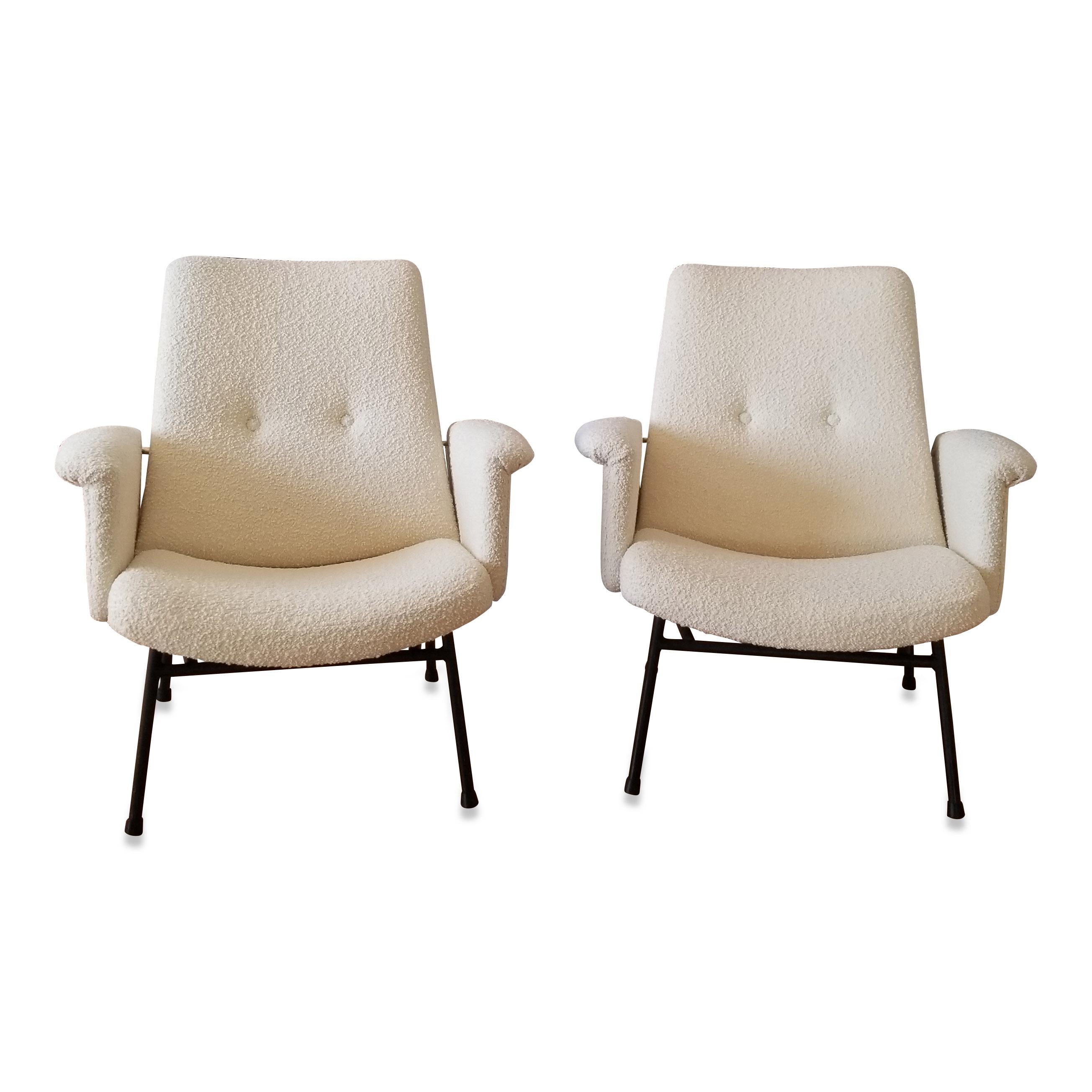 French Iconic Crème Bouclette SK660 Armchairs by Pierre Guariche, France, 1960s