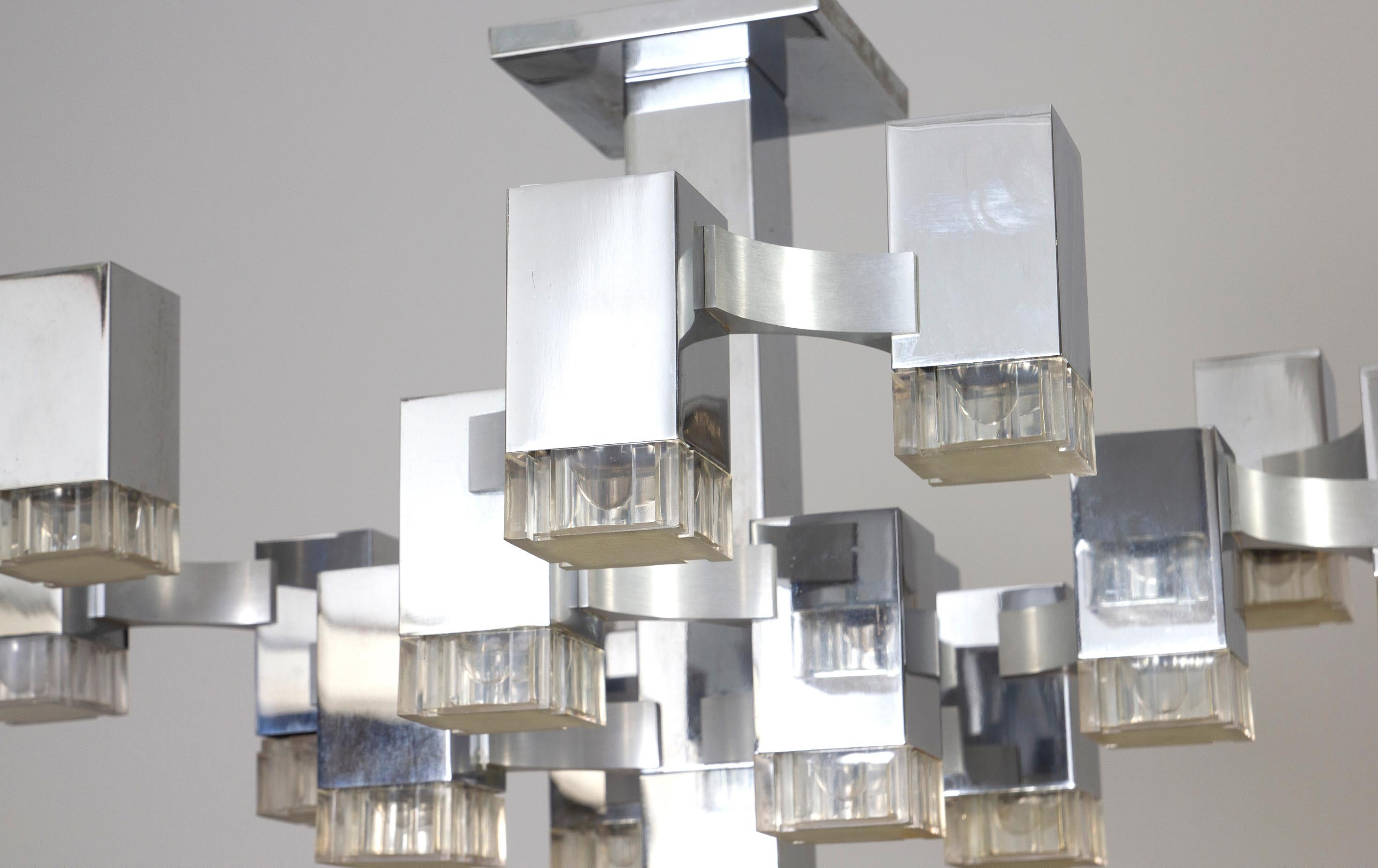 Iconic Cubic Gaetano Sciolari Chandelier, Italy, 1970 In Good Condition In Rome, IT