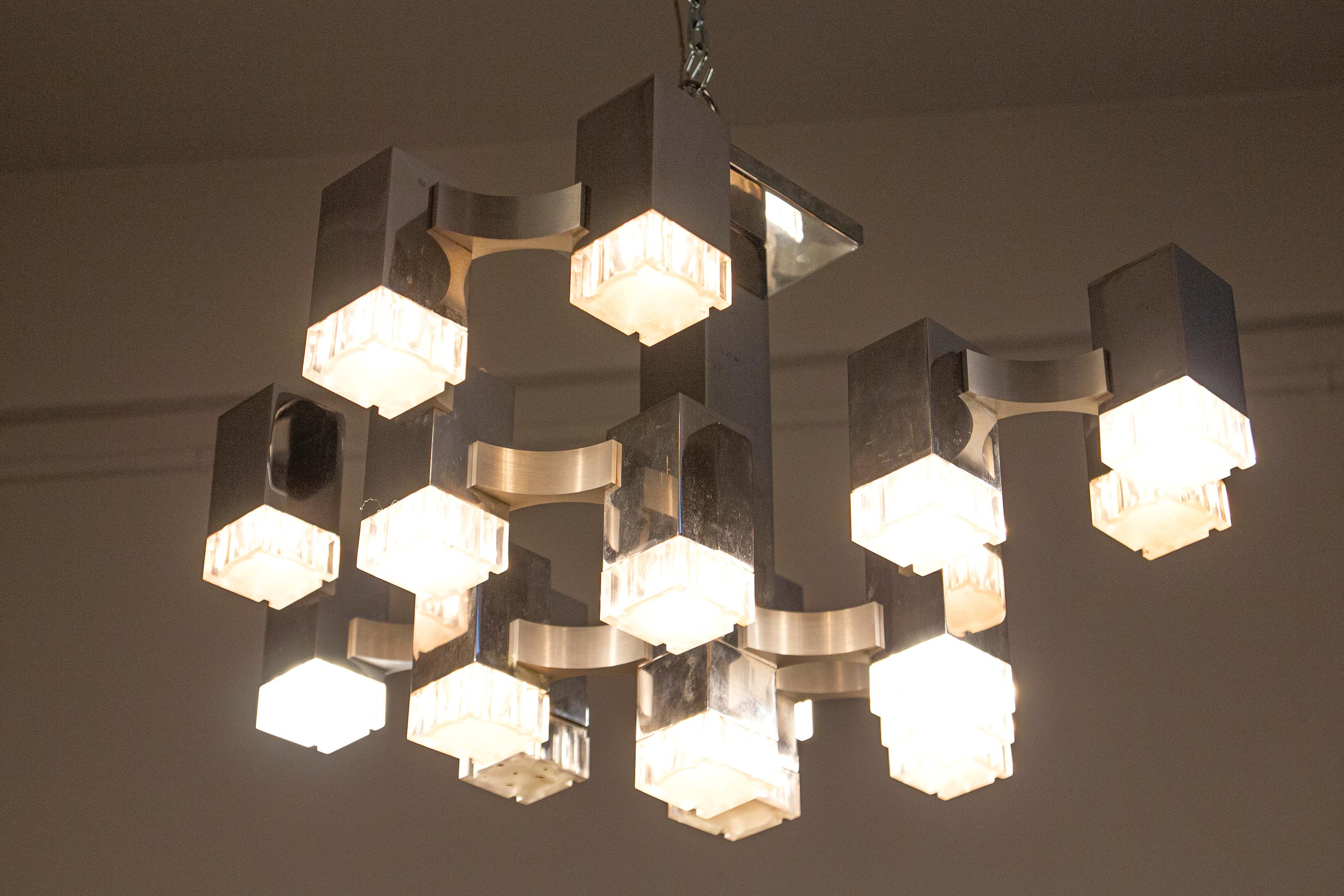 Iconic Cubic Gaetano Sciolari Chandelier, Italy, 1970 2