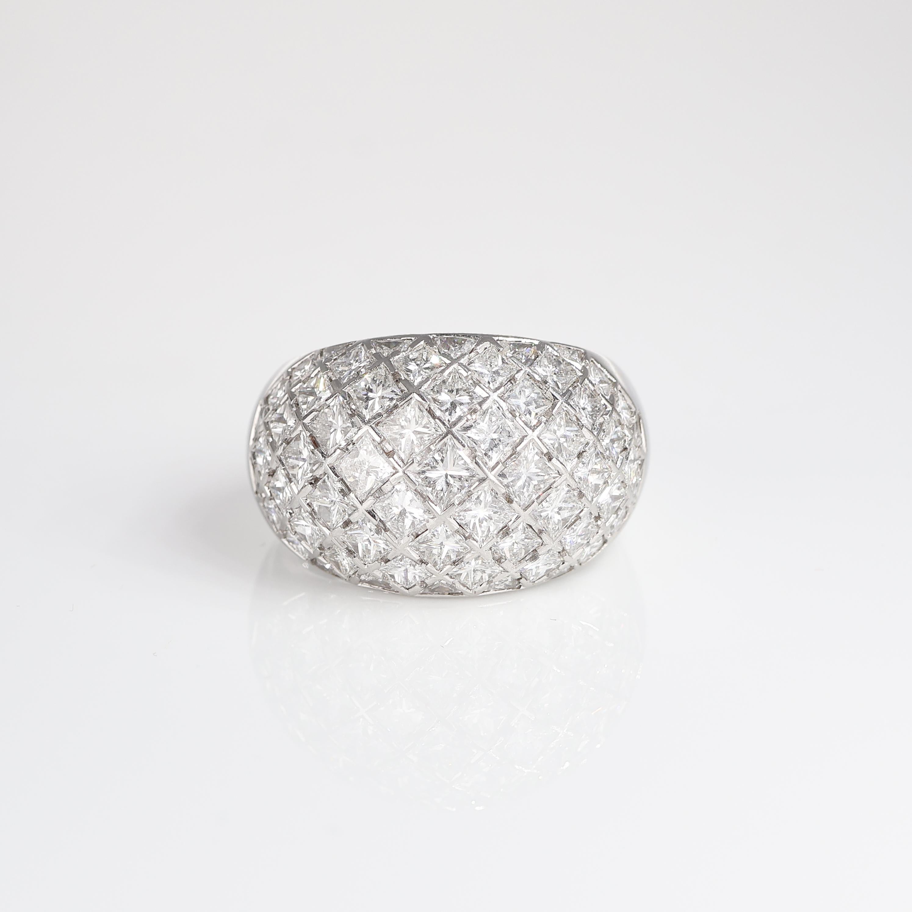 IMPORTANT NOTE:
✔ No additional costs will be added to this order.
✔ Shipping and customs duties are fully covered by us.
--------------------
A luxurious and timeless white gold band ring, meticulously crafted in 18K gold. This exquisite piece