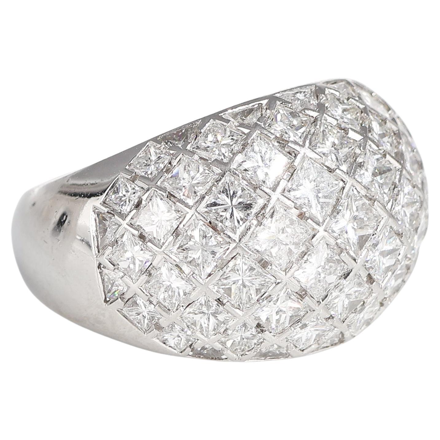 Iconic Curnis White Gold Band Ring with 5.10 Carats of Diamonds