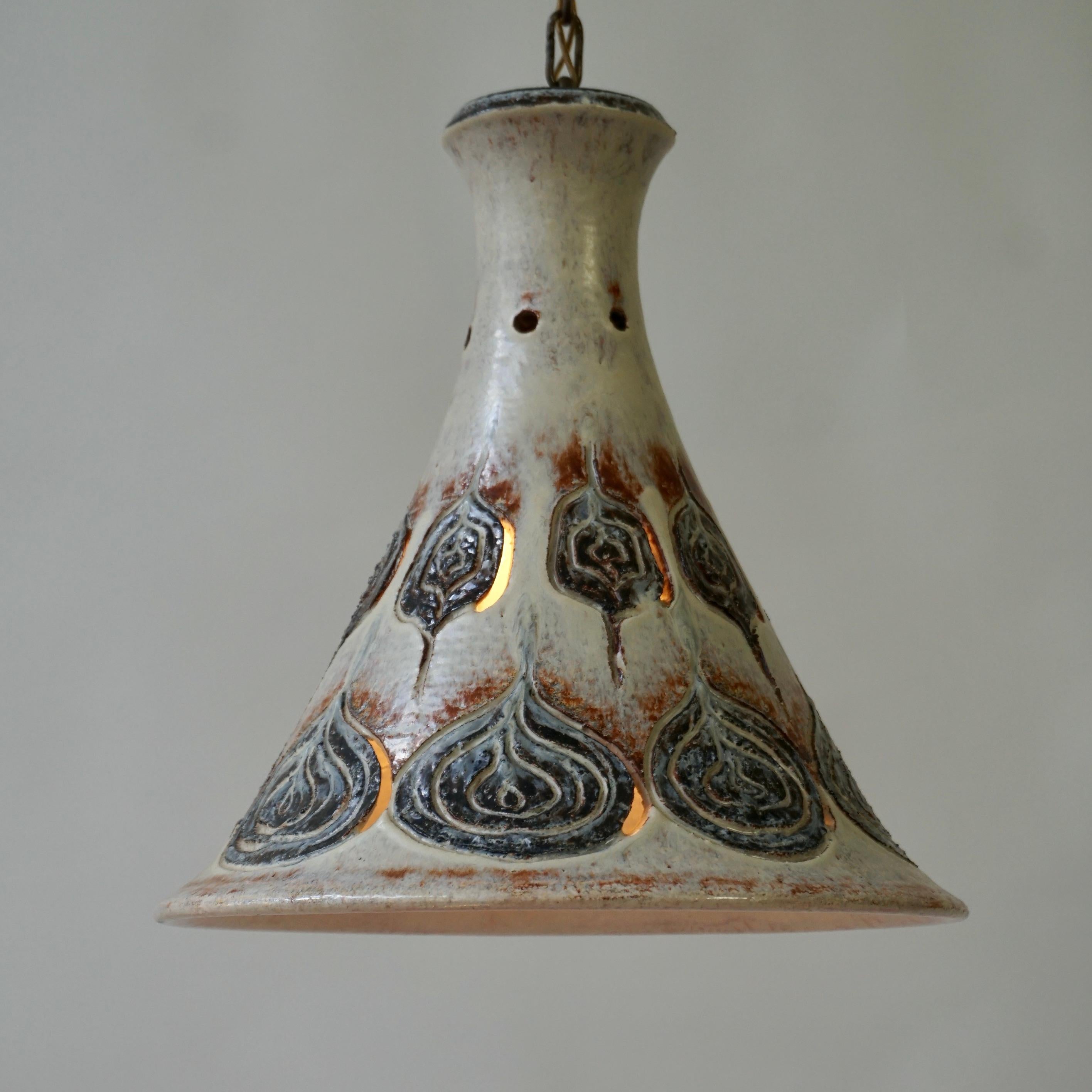 Lampe suspendue danoise emblématique en céramique Bon état - En vente à Antwerp, BE