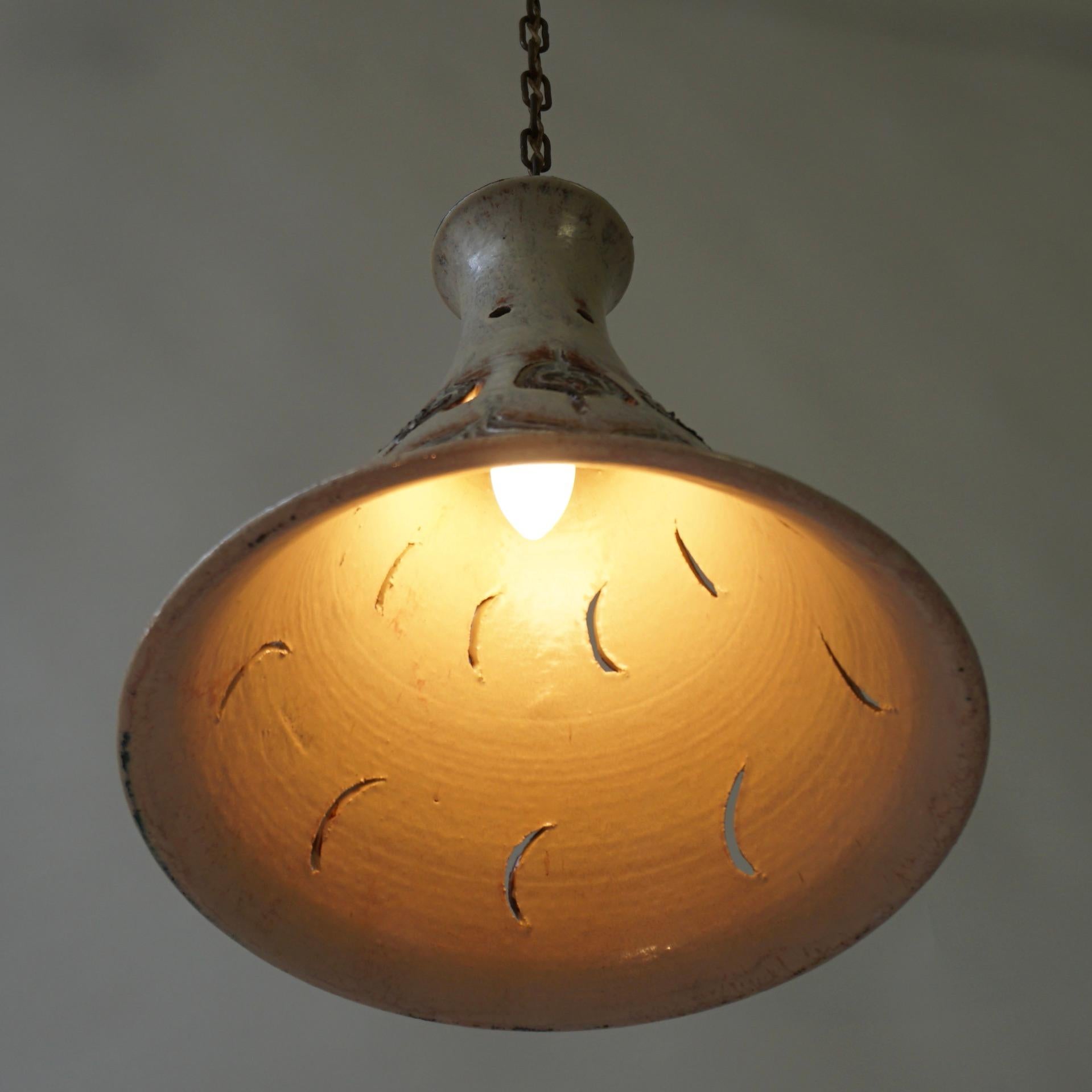 20ième siècle Lampe suspendue danoise emblématique en céramique en vente