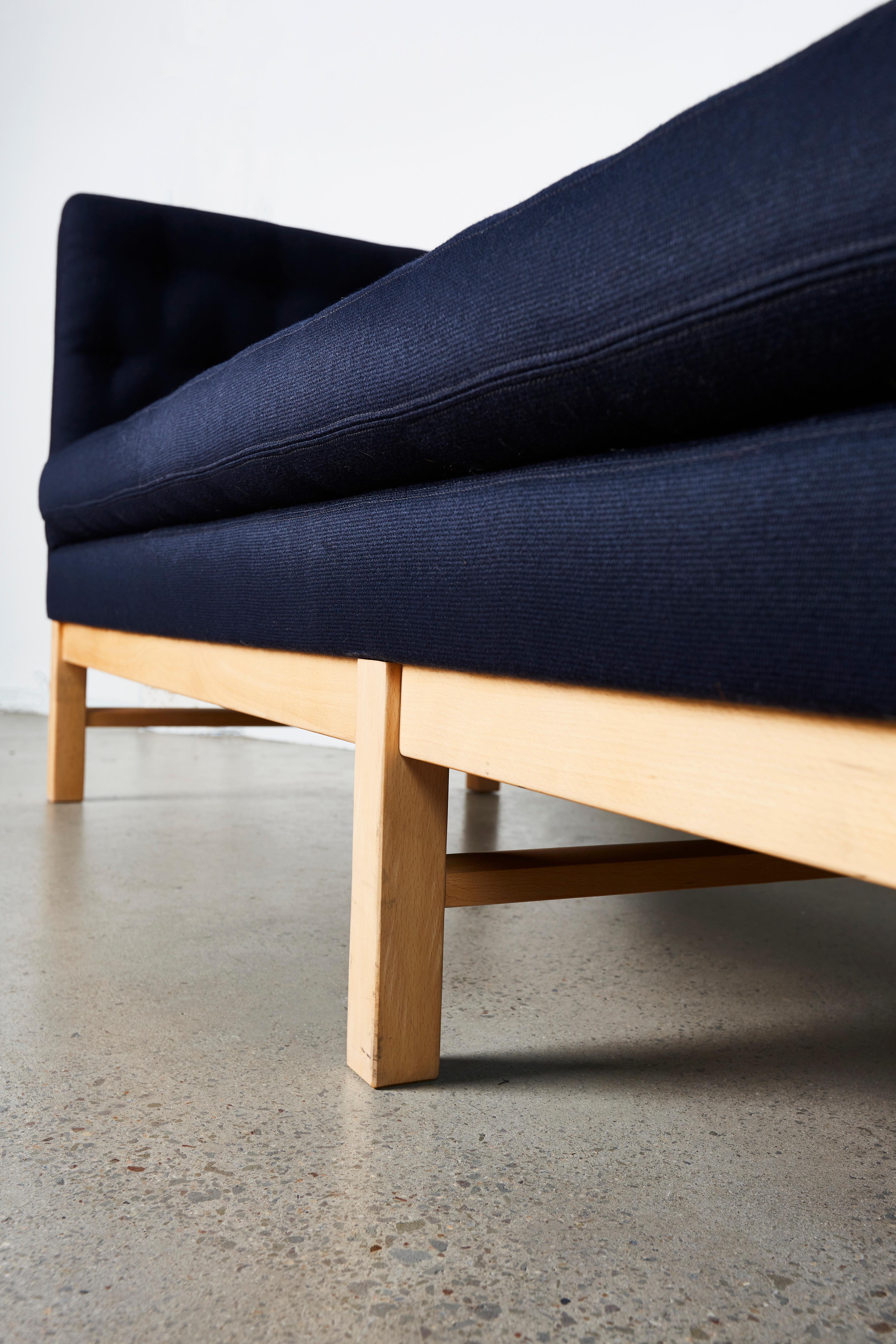 Iconic Danish 'EJ 315' 3 seat sofa designed by Erik Ole Jorgensen For Sale 4