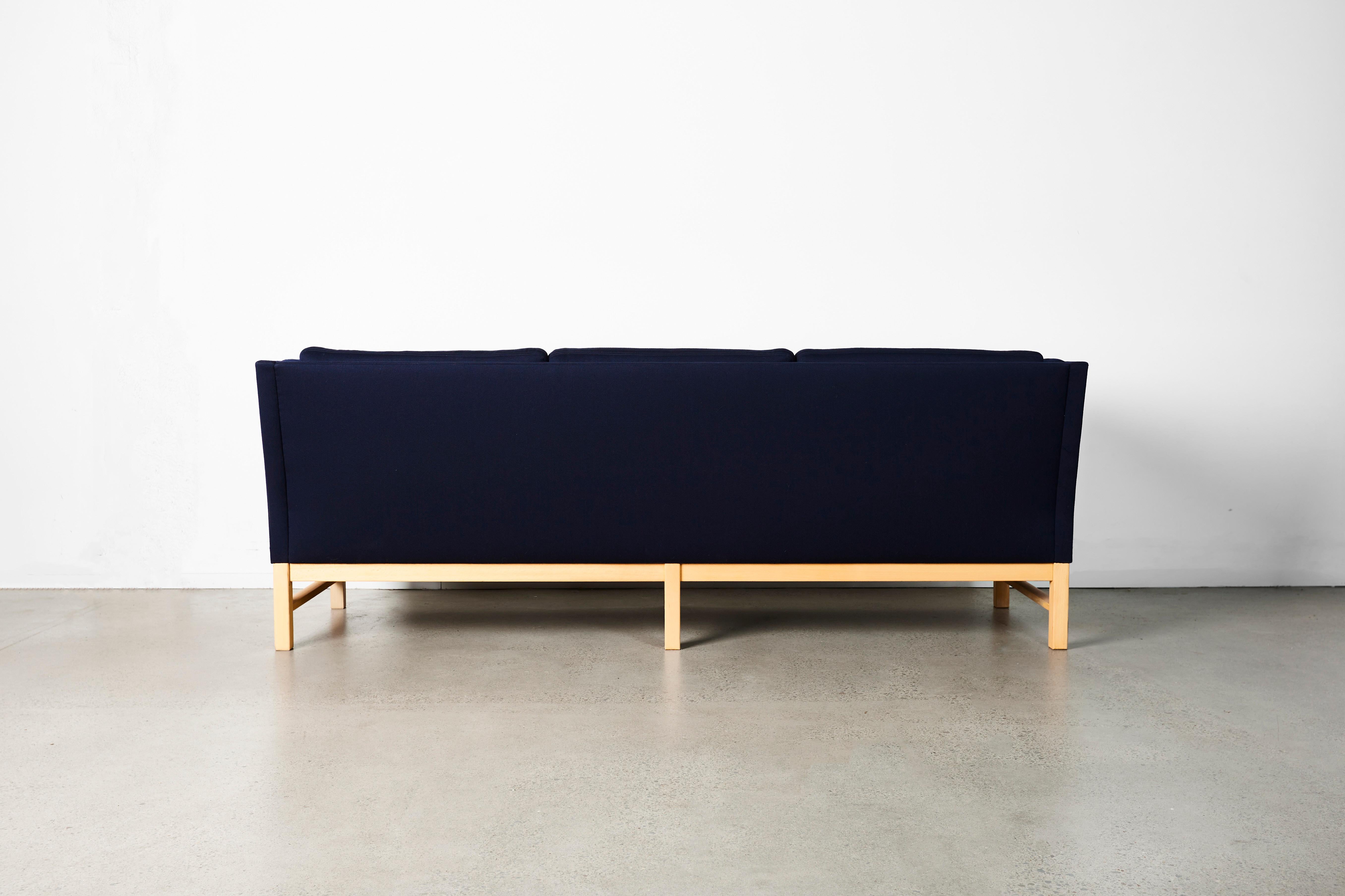 Iconic Danish 'EJ 315' 3 seat sofa designed by Erik Ole Jorgensen In Good Condition For Sale In Camperdown, NSW