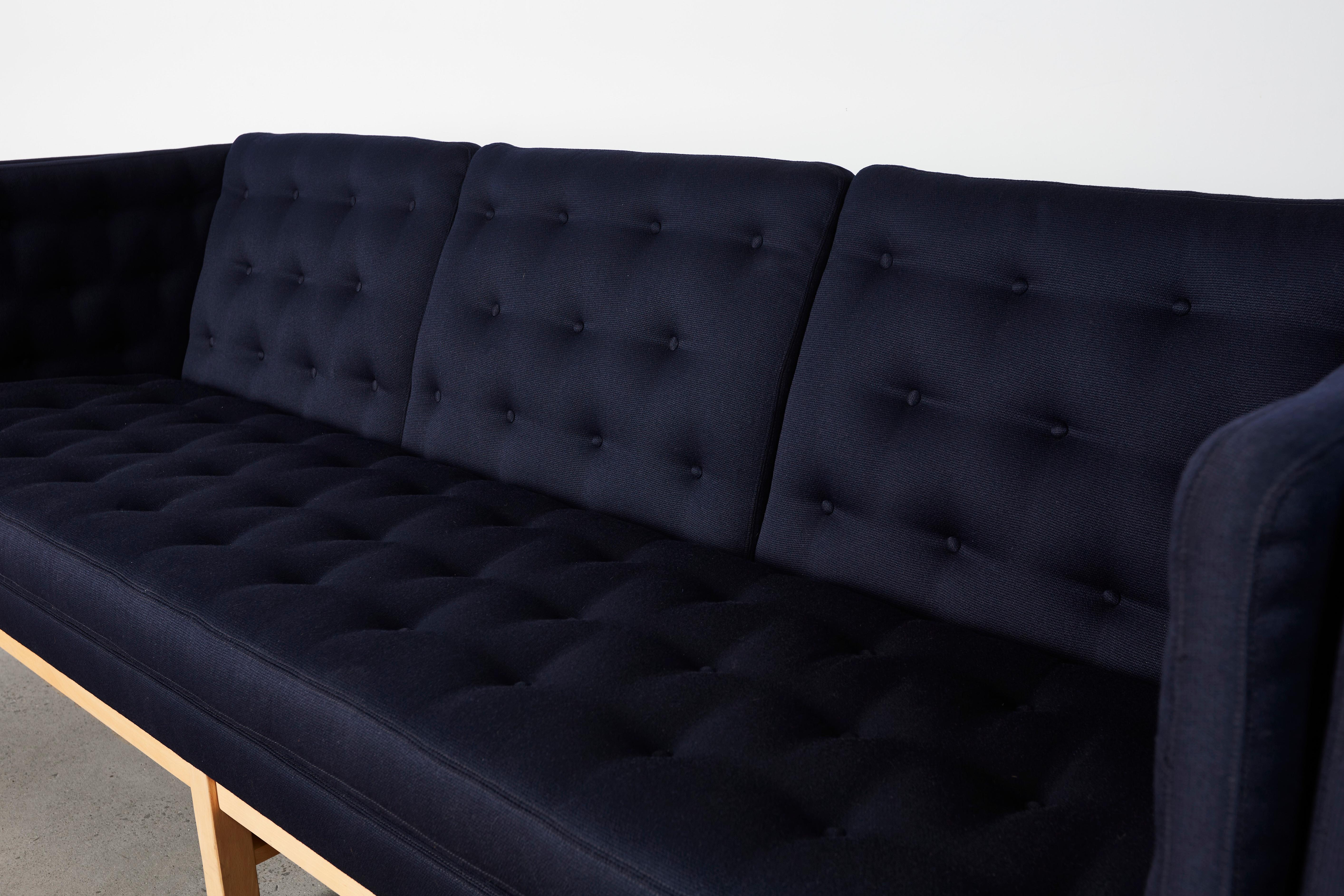 Late 20th Century Iconic Danish 'EJ 315' 3 seat sofa designed by Erik Ole Jorgensen For Sale