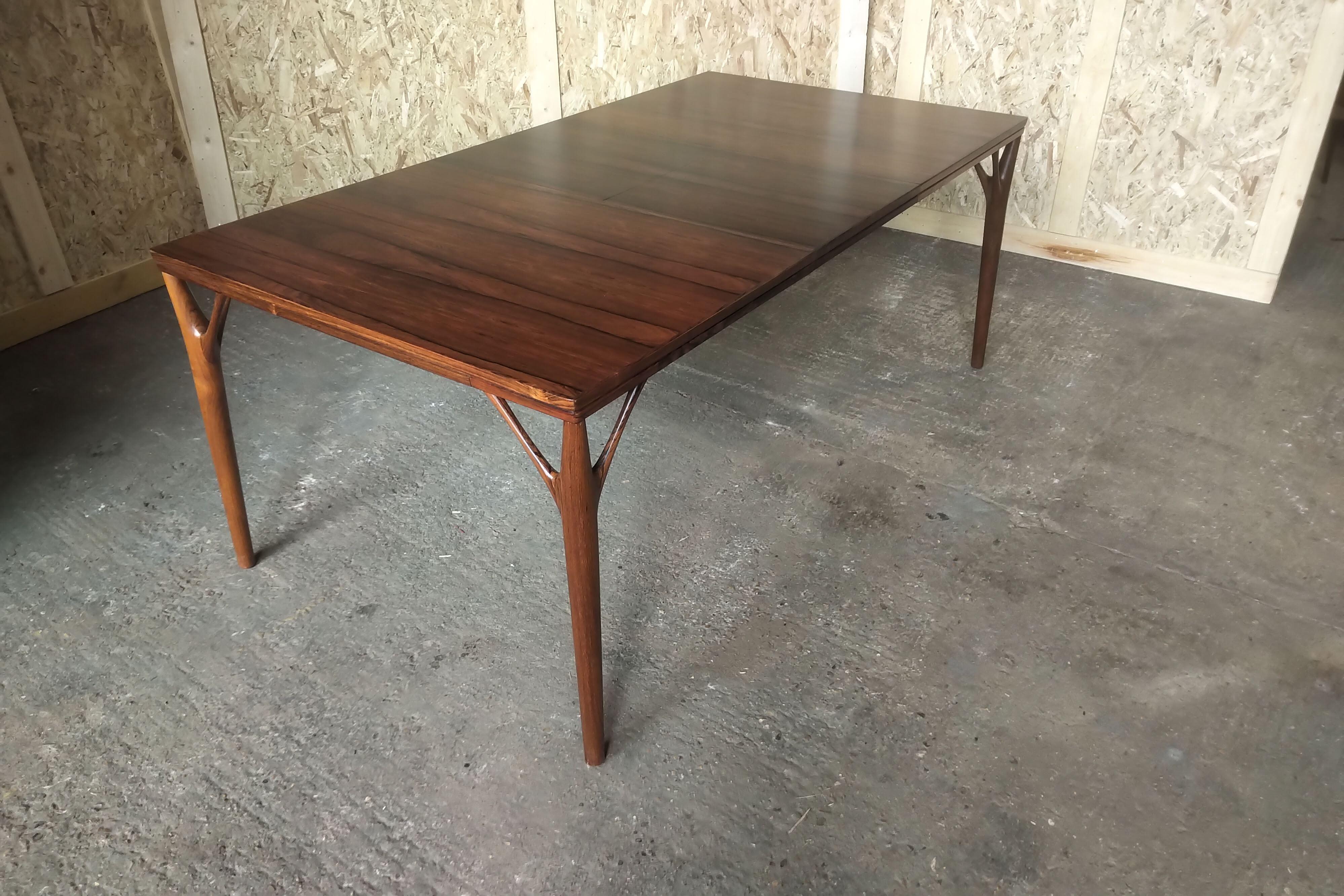 Hardwood Iconic Danish Midcentury Rosewood Dining Table For Sale