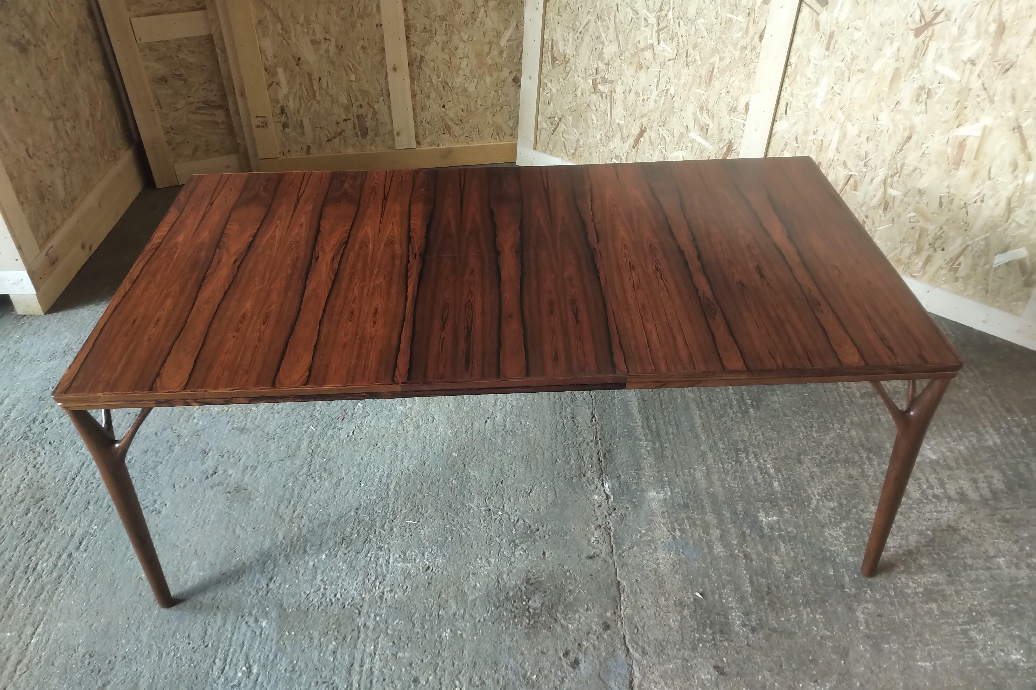 Iconic Danish Midcentury Rosewood Dining Table For Sale 2