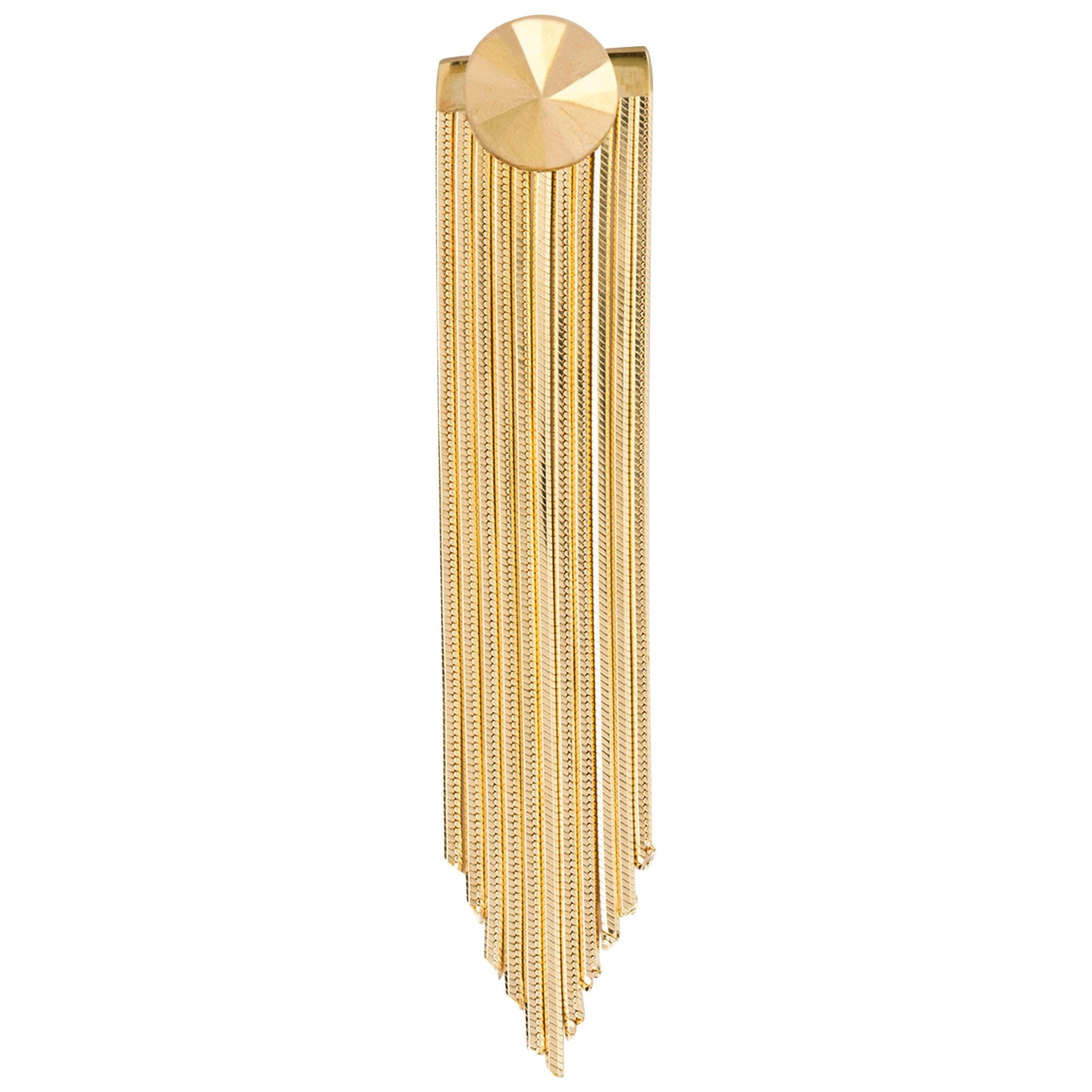 Iosselliani captures both edgy and elegant look with this unique 18 karat gold fringed single earring. The dynamic earring is a combination of 2 pieces into 1: a 18 Karat gold soft fringe made of 11 swinging threads triangularly shaped to add