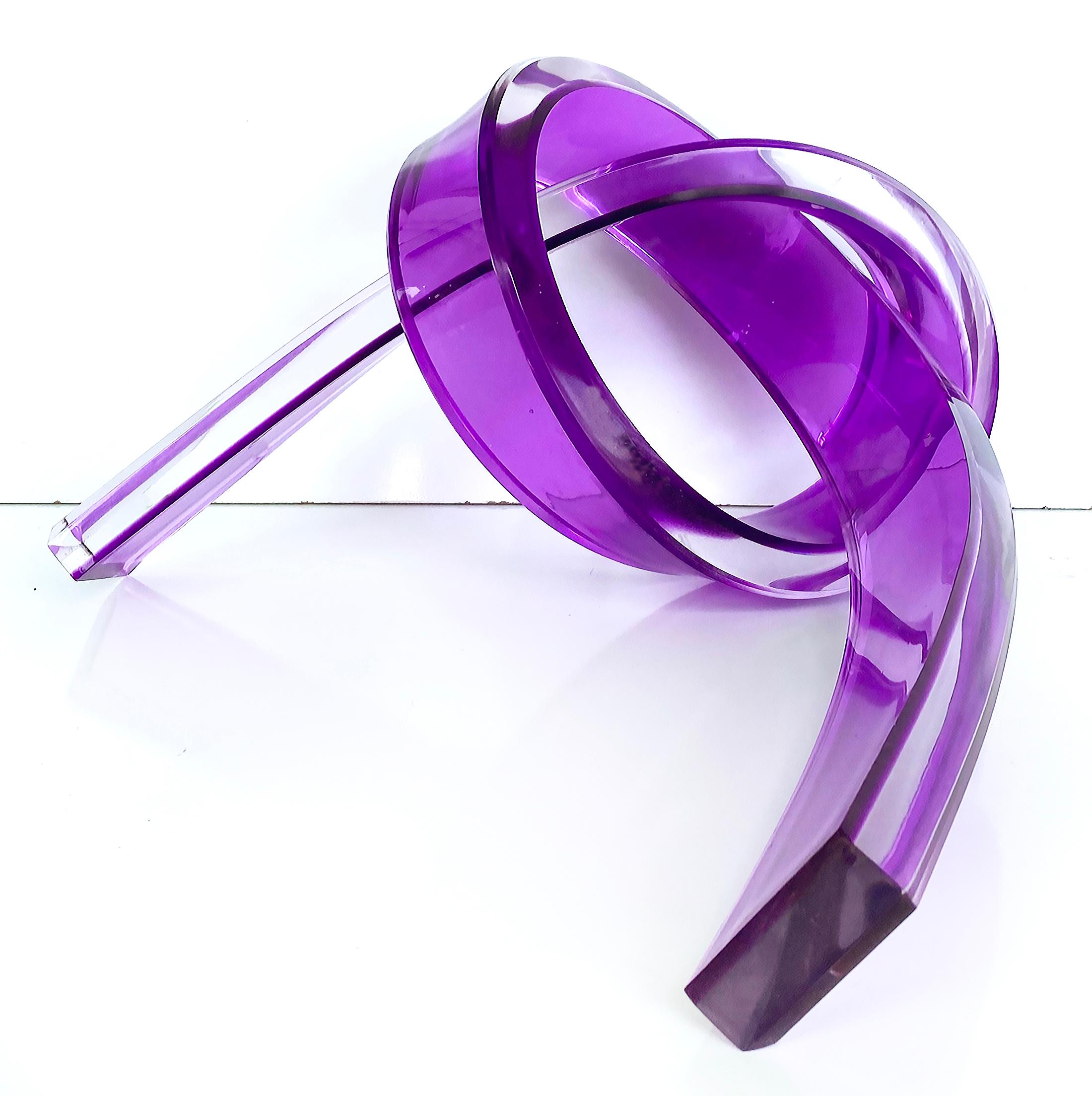 American Iconic Design Thick Twisted Abstract Lucite Ribbon Sculpture, Purple  For Sale