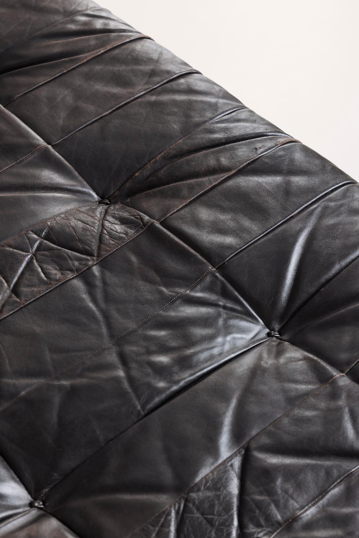 Iconic DS-80 leather patchwork daybed by De Sede, Switzerland 1970s. 4