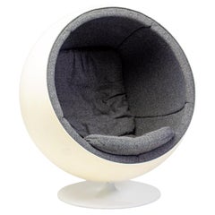 Vintage Iconic Eero Aarnio Ball Chair by Adelta