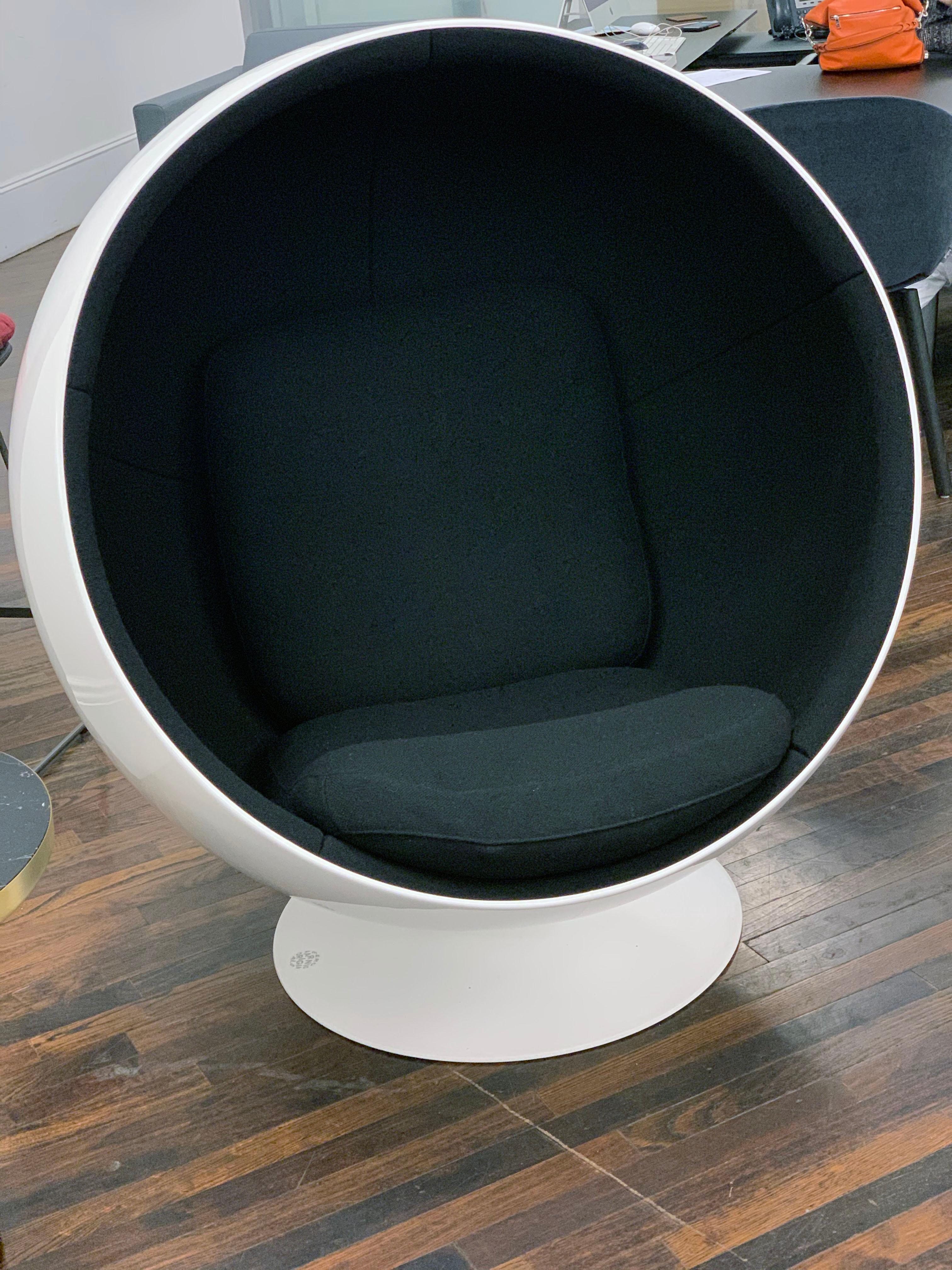 Fabric Iconic Eero Aarnio Black and White Swivel Ball Lounge Chair - In Stock