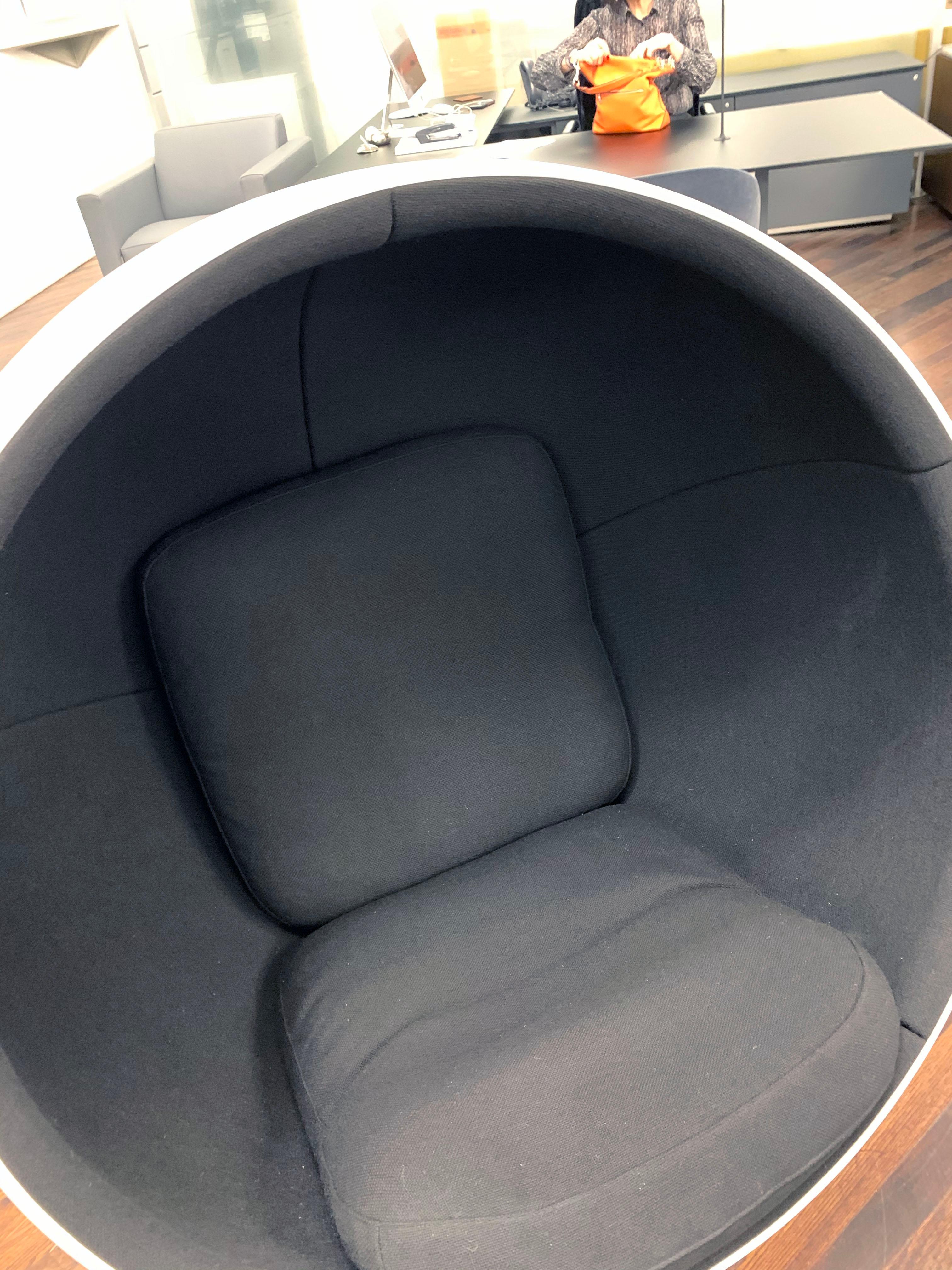 Iconic Eero Aarnio Black and White Swivel Ball Lounge Chair - In Stock 1