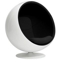 Iconic Eero Aarnio Black Swivel Ball Lounge Chair