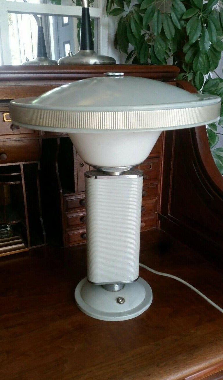 Art Deco Iconic Eileen Gray Table Lamp by Jumo, circa 1950 For Sale