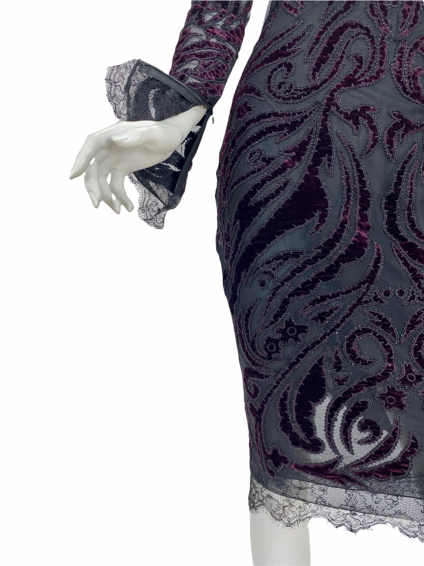  Ikonisches Emilio Pucci H/W 2011 Bordeauxfarbenes Kleid aus Samt mit Stickerei It 44 - US 8 im Angebot 7