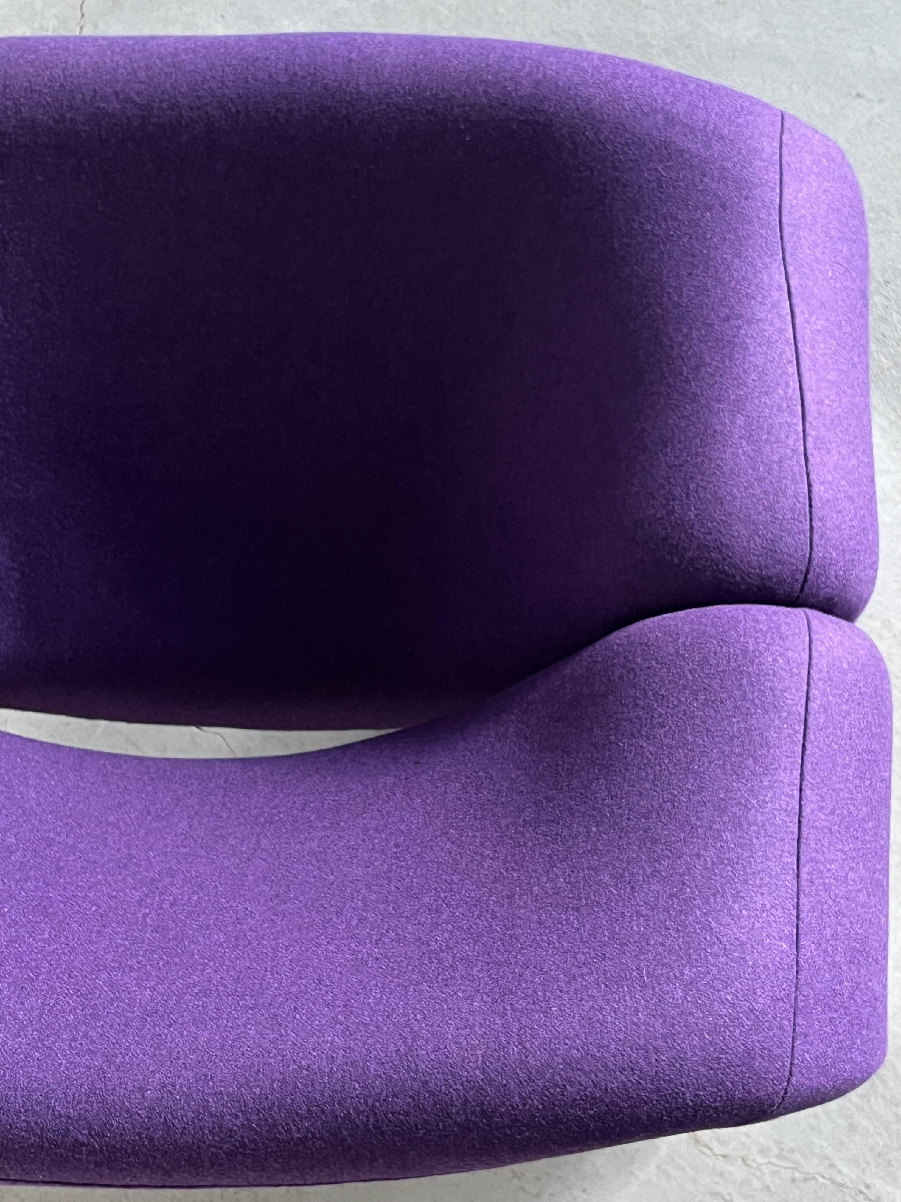 Iconic F598 ‘Groovy’ Chair by Pierre Paulin for Artifort, Purple Upholstery, 80s For Sale 3
