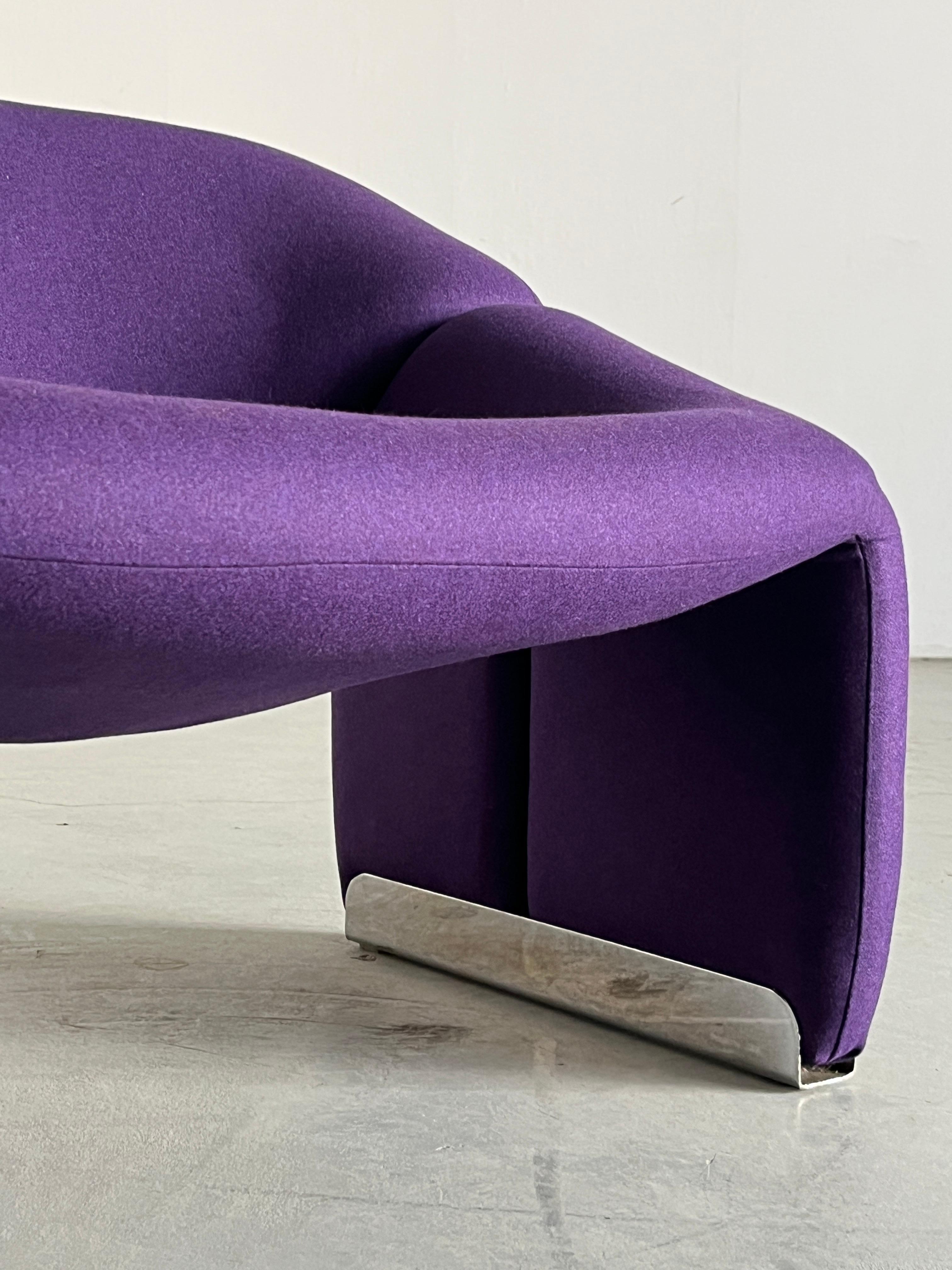 Late 20th Century Iconic F598 ‘Groovy’ Chair by Pierre Paulin for Artifort, Purple Upholstery, 80s For Sale