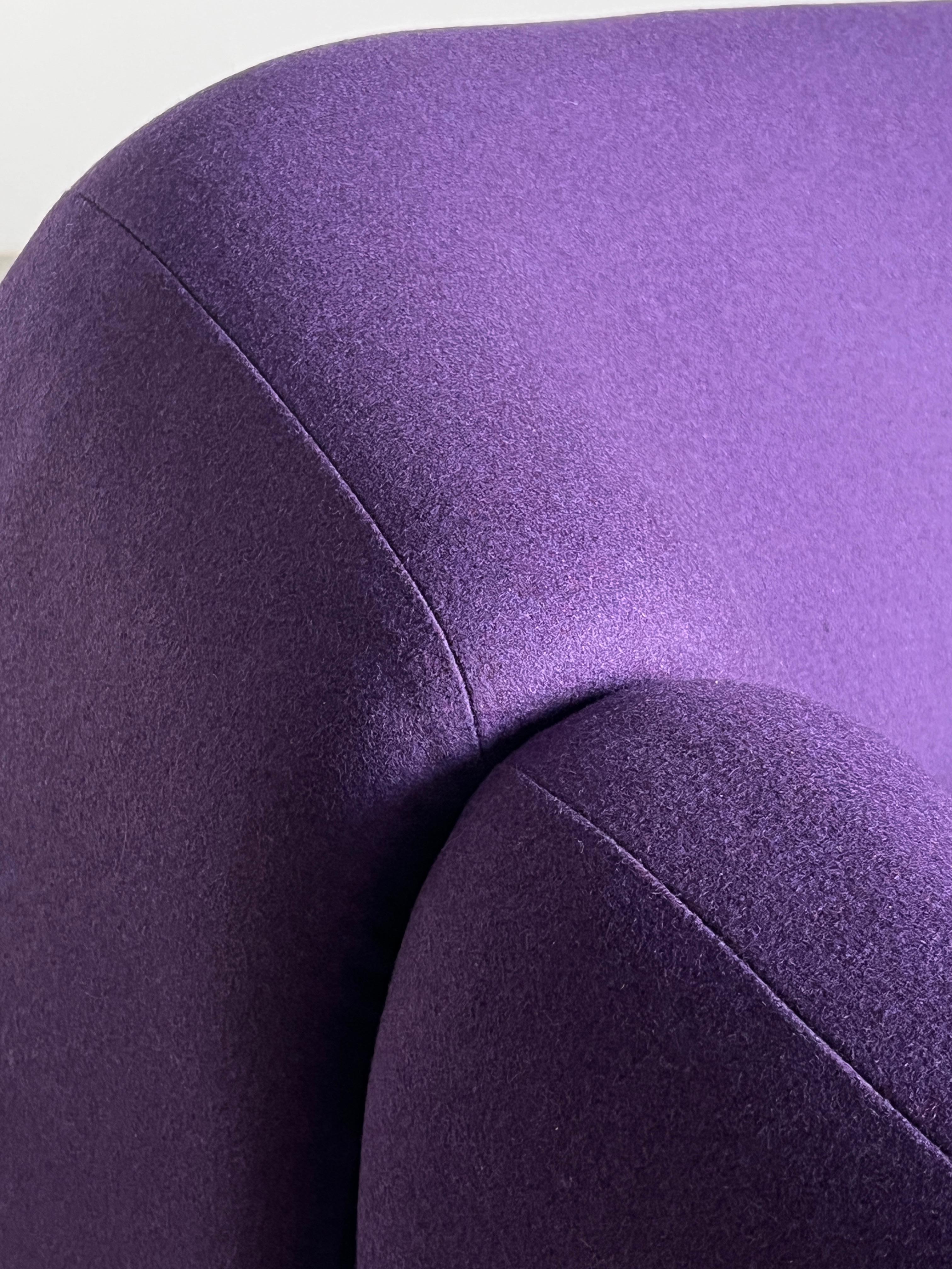 Iconic F598 ‘Groovy’ Chair by Pierre Paulin for Artifort, Purple Upholstery, 80s For Sale 2