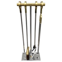 Ensemble d'outils de cheminée emblématique de Danny Alessandro