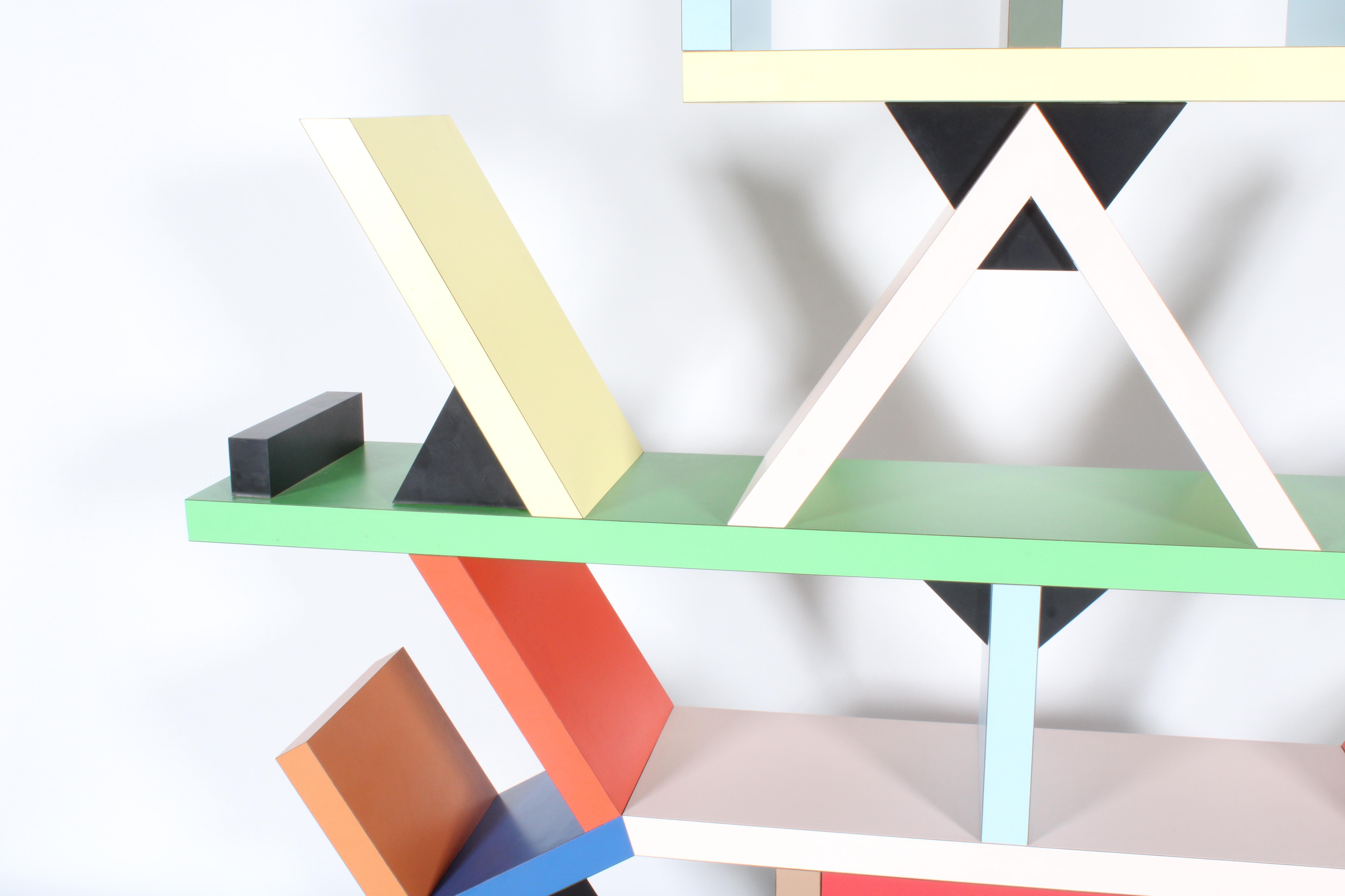 Formica Bibliothèque emblématique Memphis Milano Carlton de Ettore Sottsass, première édition