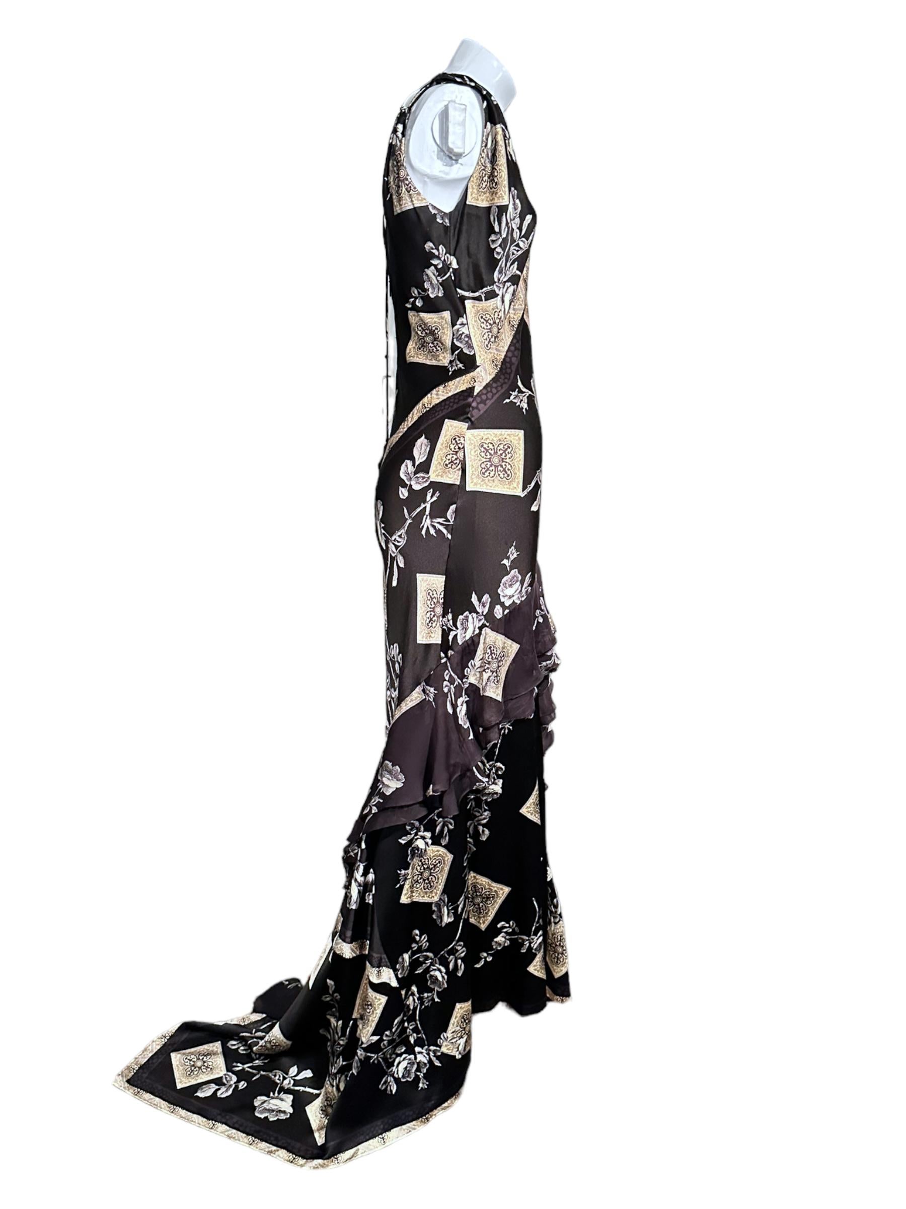 Women's ICONIC FW 2005 Roberto Cavalli Chinoiserie Print Black and Gold Silk Bias Gown For Sale