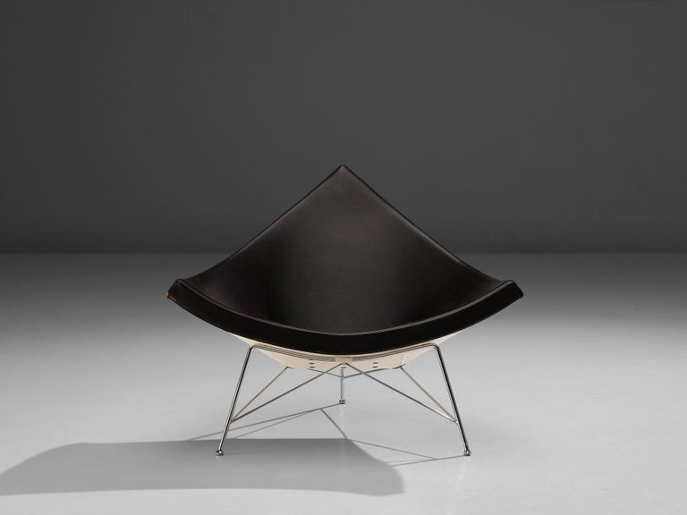 George Nelson, ‘Coconut’ lounge chair, fiberglass, leather upholstery, steel, United States, designed 1955, recent production

The ‘Coconut’ lounge chair is one of George Nelson’s iconic designs. Nelson took inspiration for this particular shape